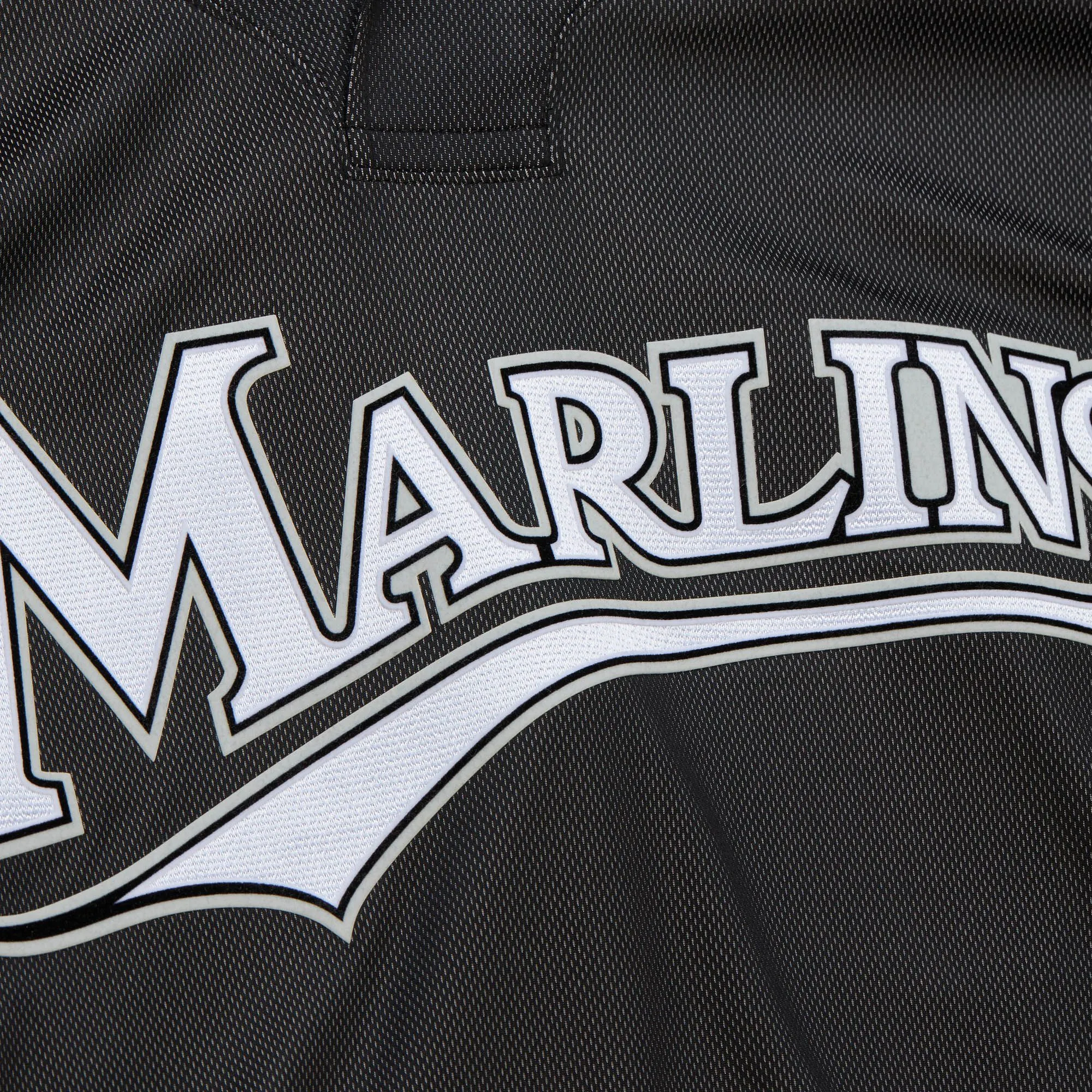 Mitchell & Ness Men's MLB Dark Jersey Marlins 2007 Dontrelle Willis Jerseys sold by Zulily product image thumbnail 3