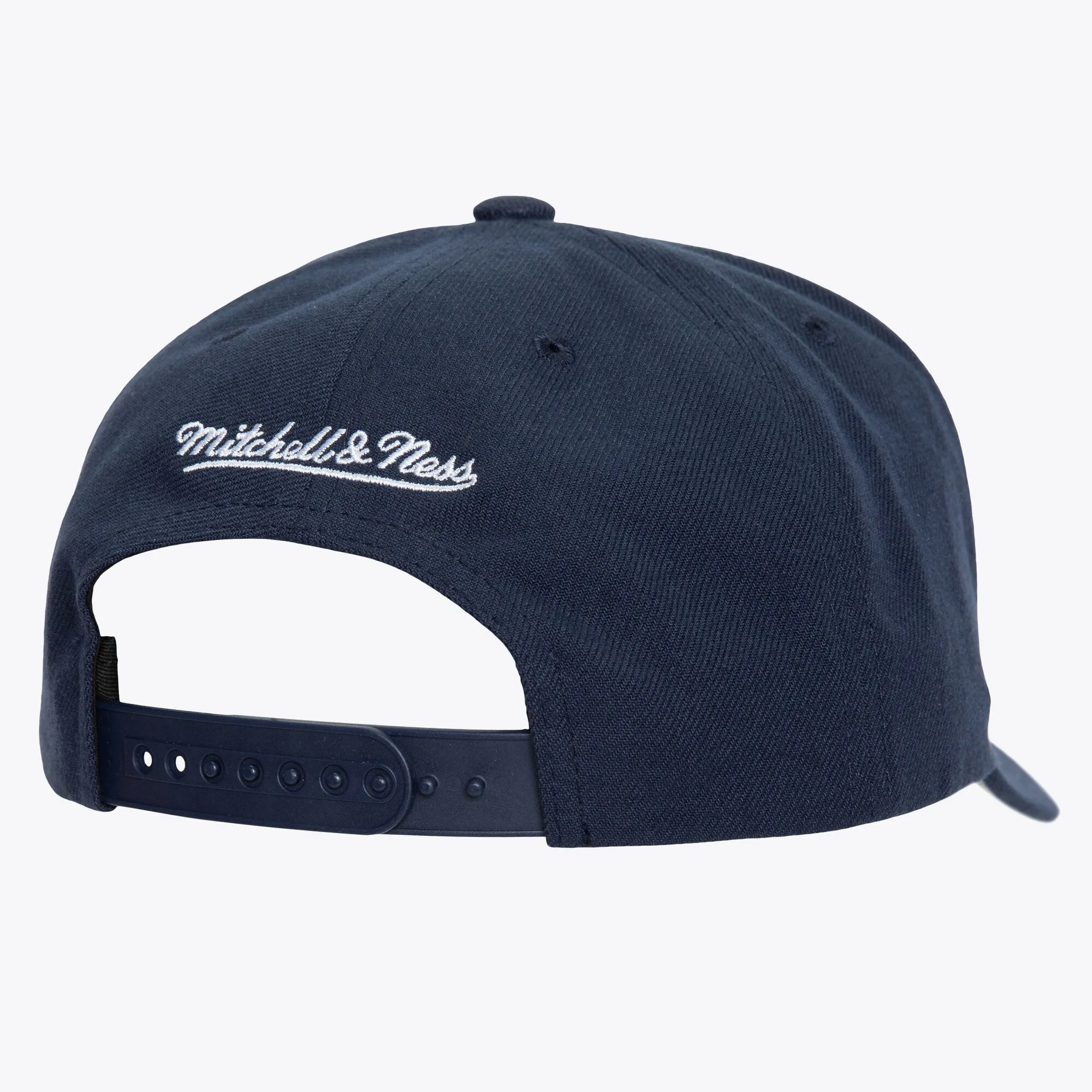 Mitchell & Ness Men's MLB Shark Pro Snapback Yankees Snapback Caps sold by Zulily product image thumbnail 2