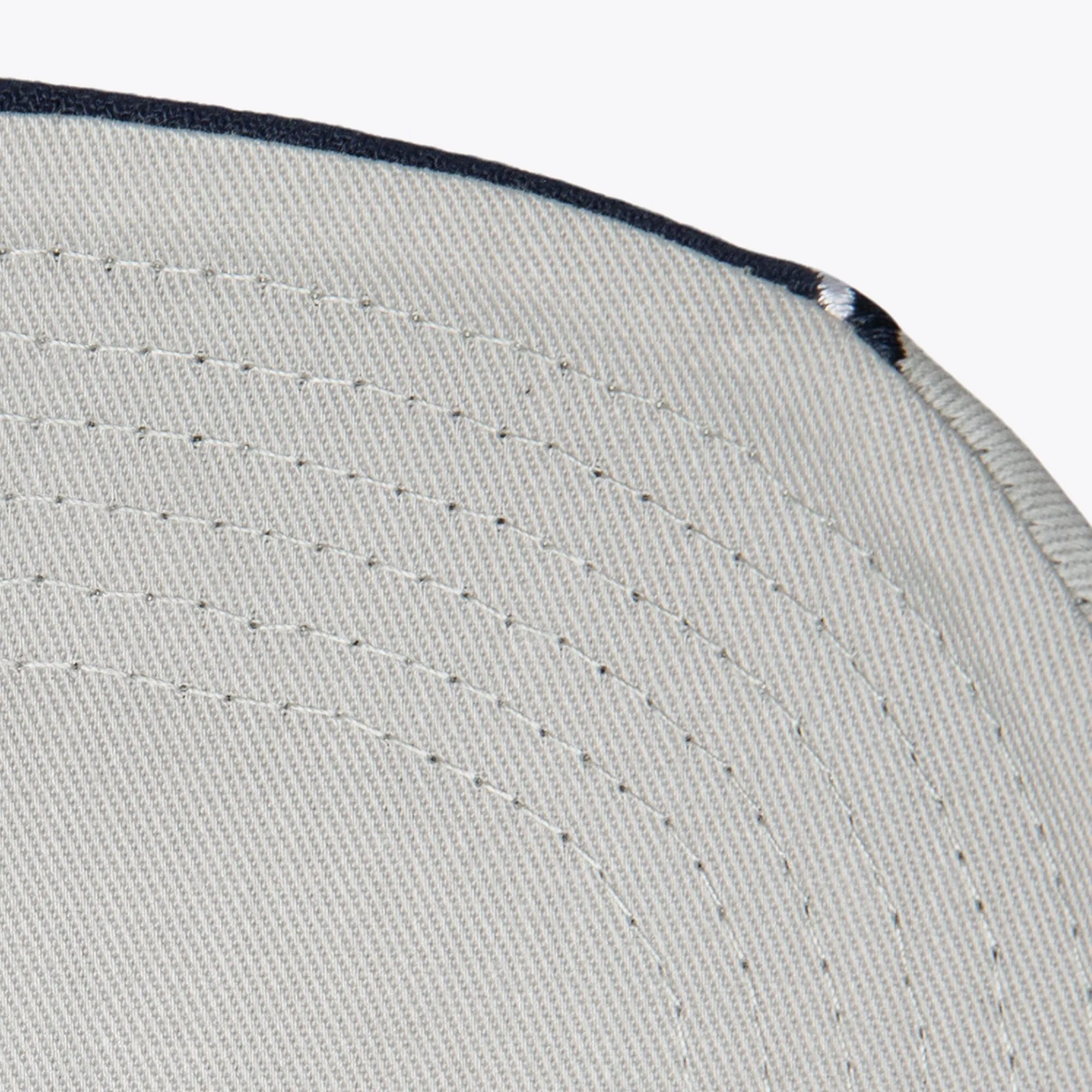 Mitchell & Ness Men's MLB Shark Pro Snapback Yankees Snapback Caps sold by Zulily product image thumbnail 3