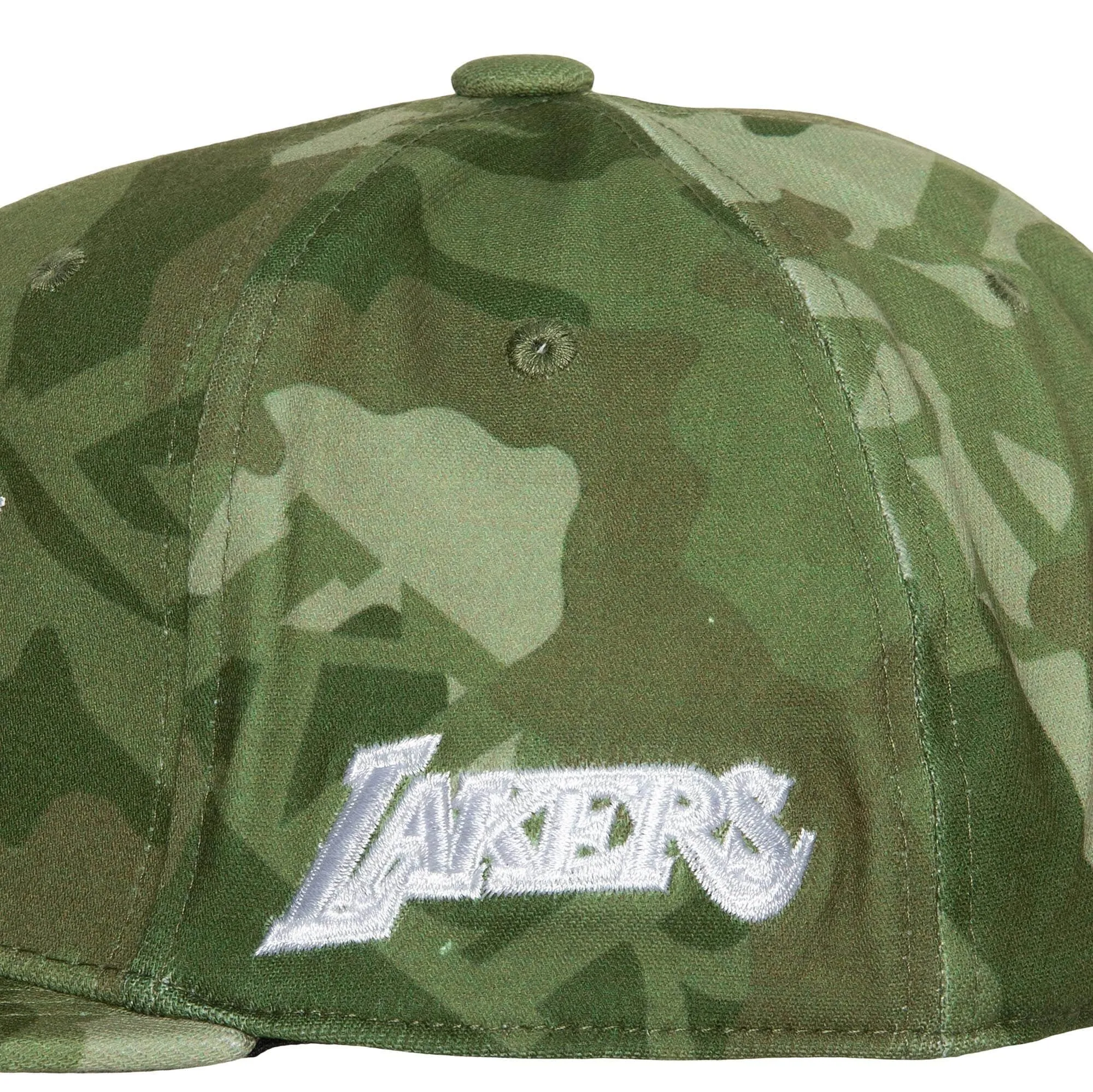 Mitchell & Ness Men's NBA Tonal Camo Stretch Fitted Hwc Lakers Fitted Caps sold by Zulily product image thumbnail 3