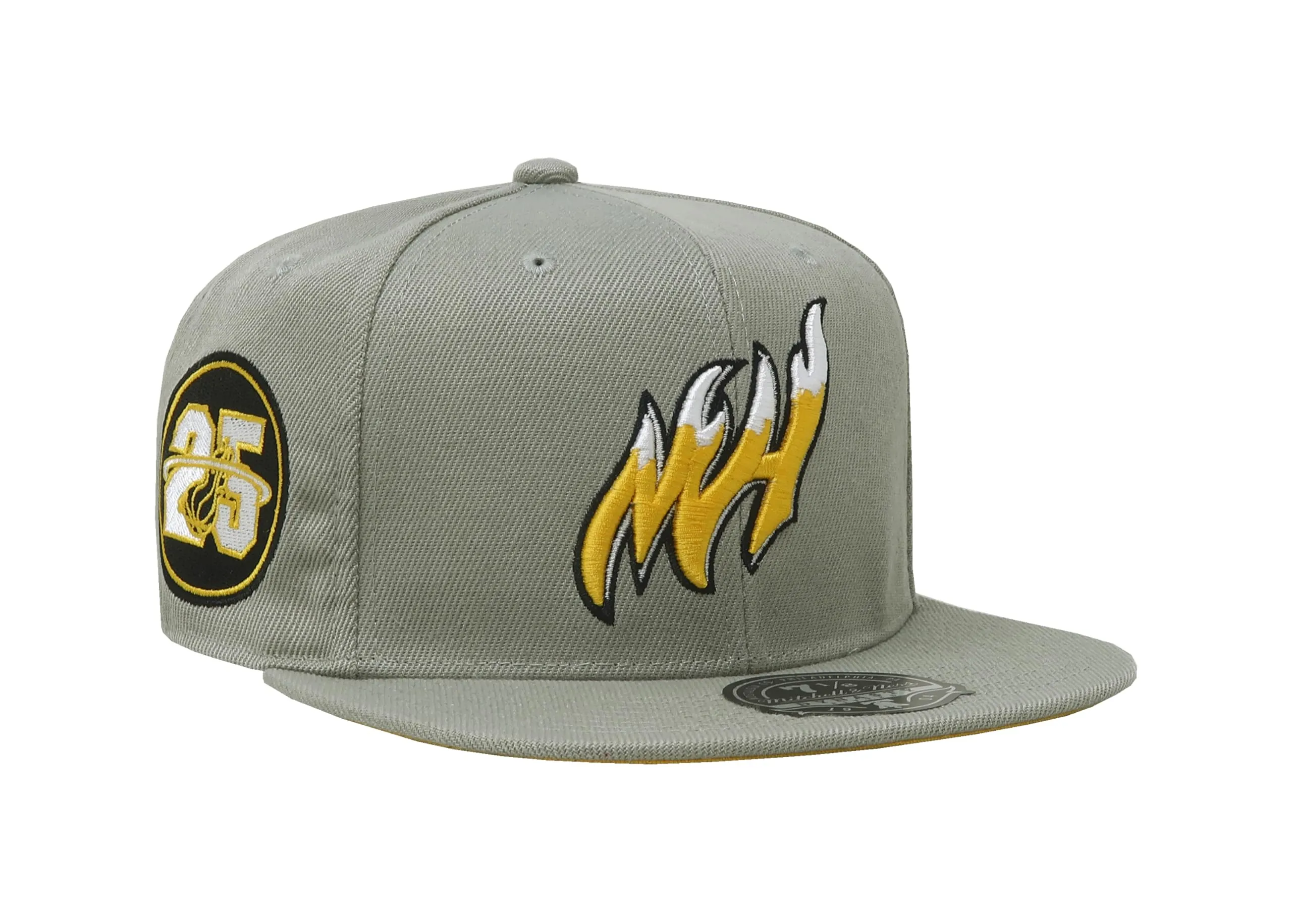Mitchell & Ness Men's NBA Sunny Gray Fitted Hwc Heat Fitted Caps sold by Zulily product image thumbnail 3