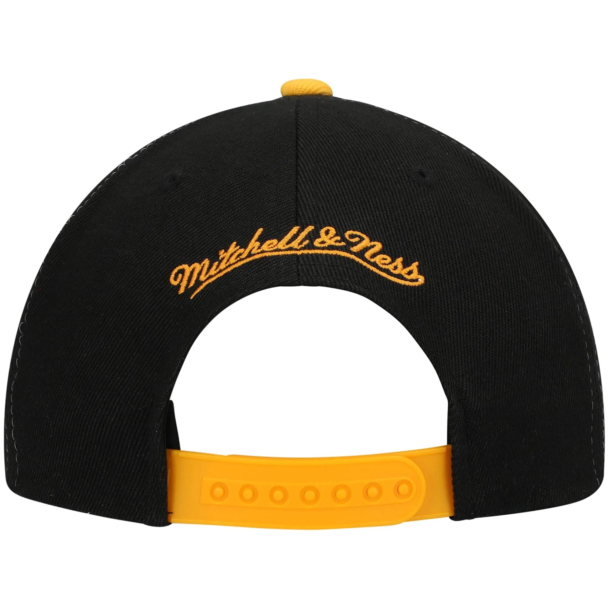 Mitchell & Ness Men's Ncaa Sharktooth Snapback Tennessee Snapback Caps sold by Zulily product image thumbnail 4