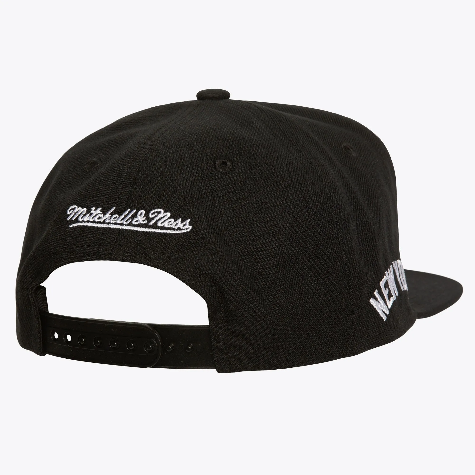 Mitchell & Ness Men's MLB Evergreen Black White Snapback Yankees Snapback Caps sold by Zulily product image thumbnail 2