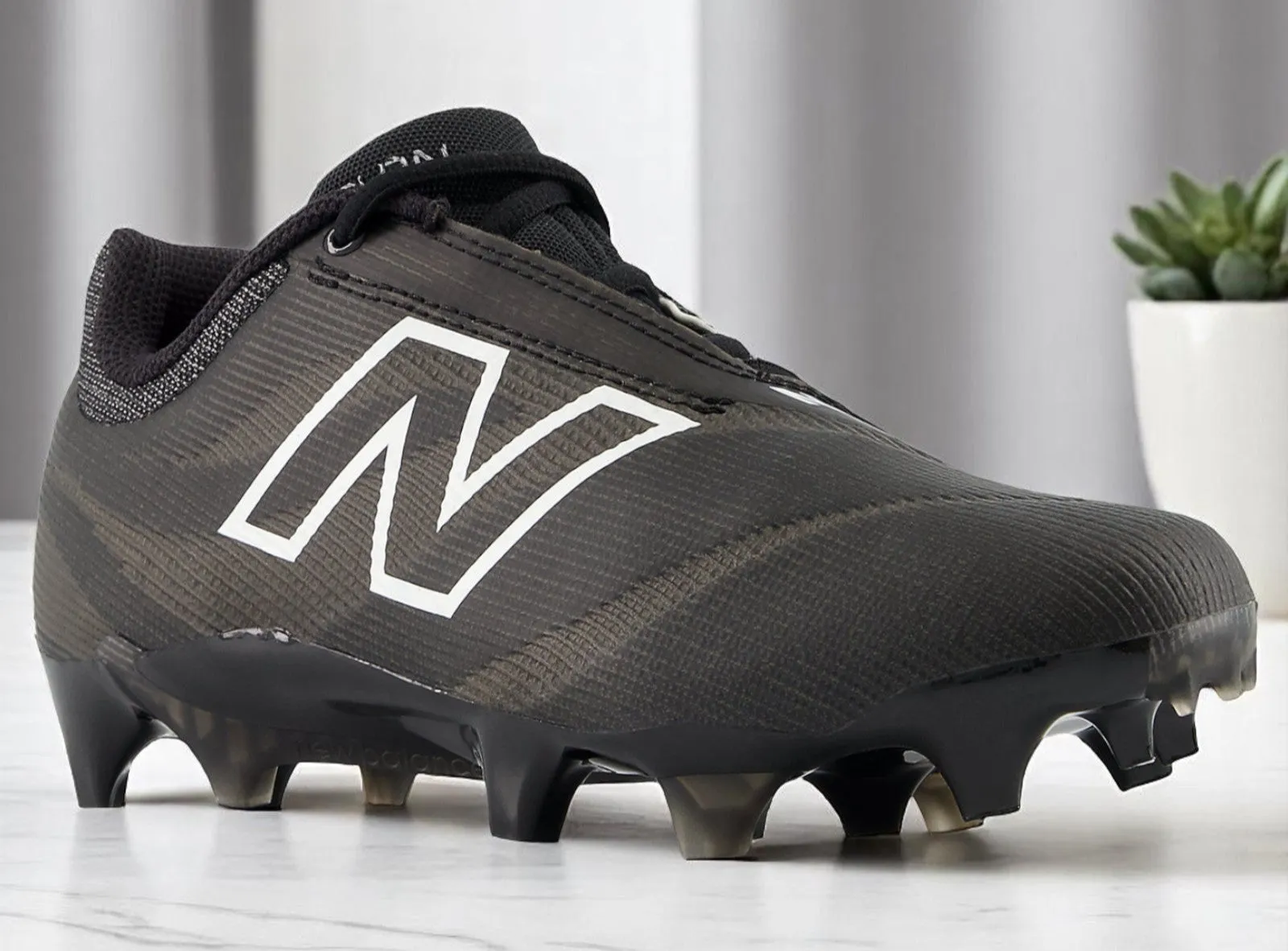 New Balance Women's Burn X4 'Black White' sold by Zulily product image thumbnail 2