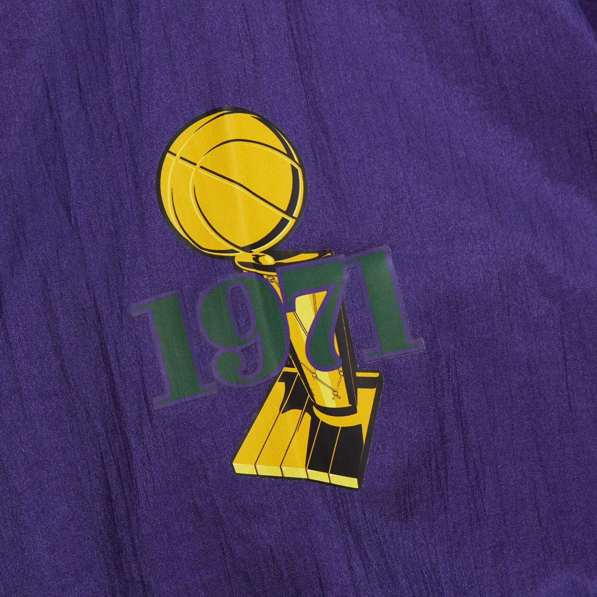 Mitchell & Ness Men's NBA Team Og 3.0 Anorak Vintage Logo Bucks sold by Zulily product image thumbnail 3