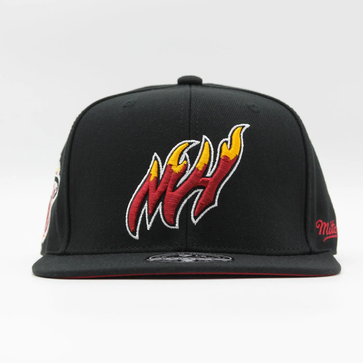 Mitchell & Ness Men's NBA Logo History Fitted Hwc Heat Fitted Caps sold by Zulily product image thumbnail 2