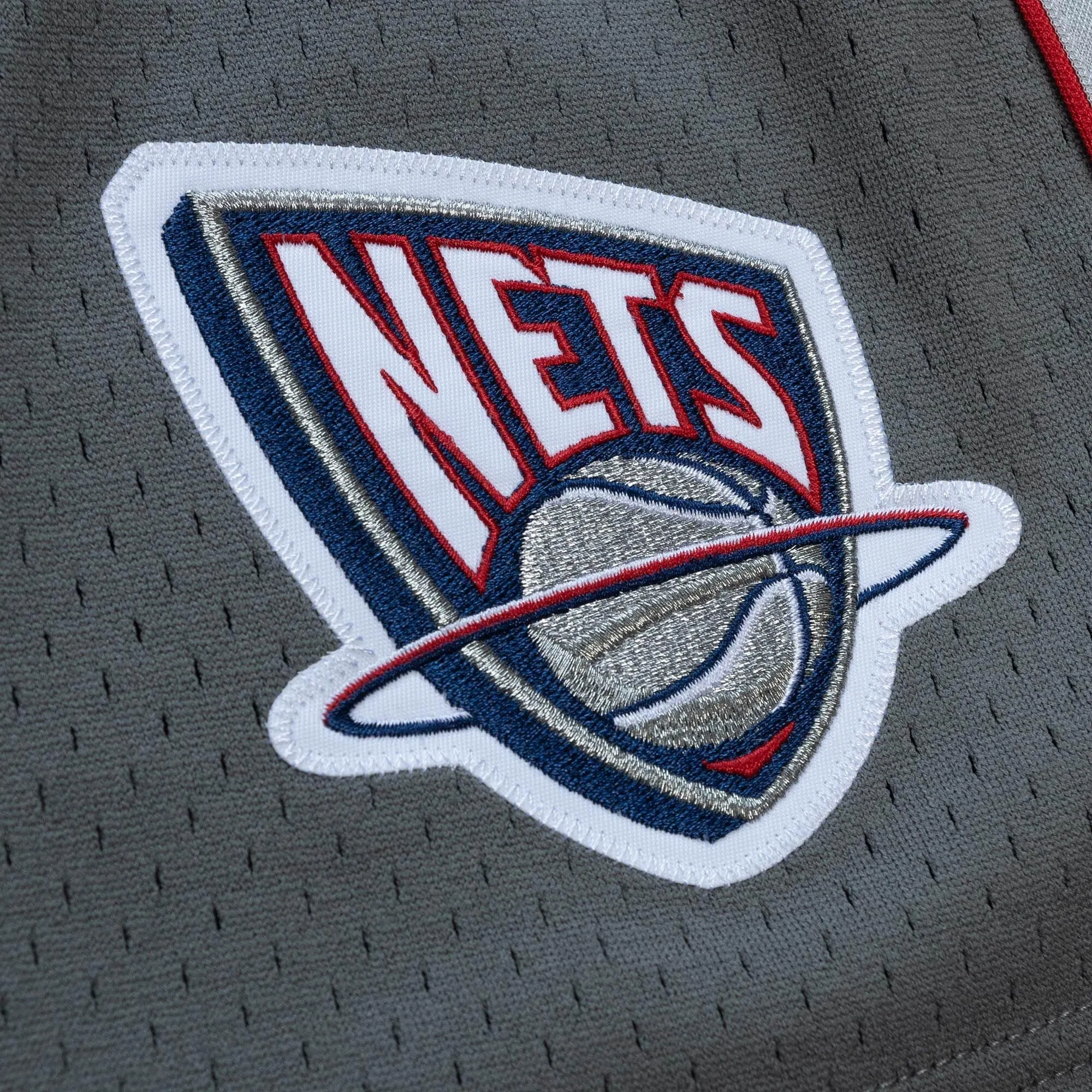 Mitchell & Ness NBA Authentic Shorts Alt. New Jersey Nets 2004 sold by Zulily product image thumbnail 3