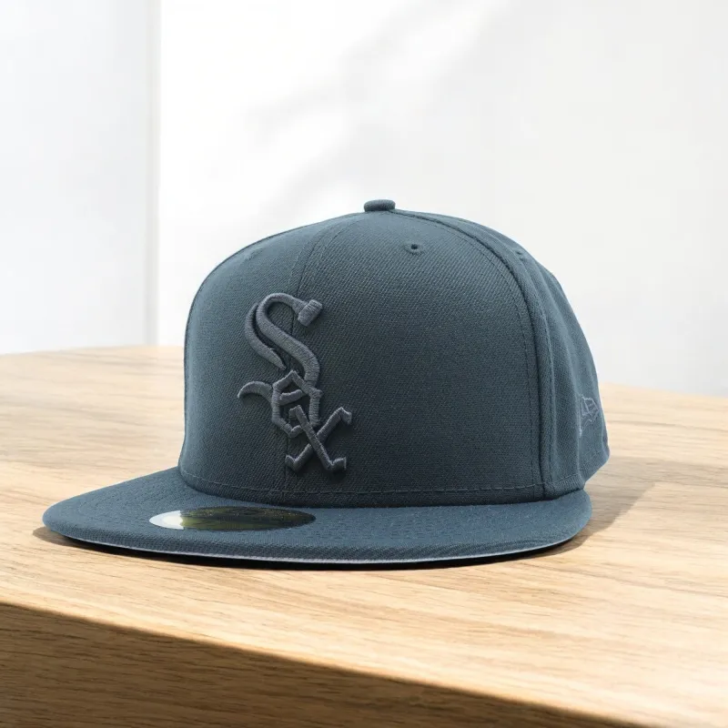 New Era Men's MLB Chicago White Sox 5950 Fitted 'Color Pack'-Graphite Hats made by New Era