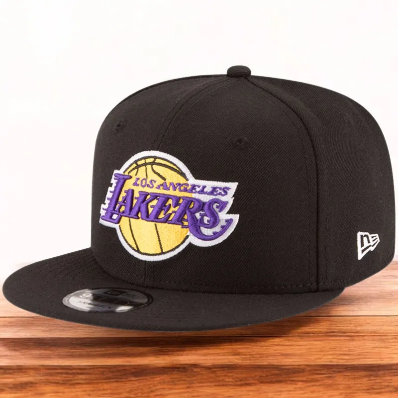 New Era Men's NBA Los Angeles Lakers 950 Snapback 'On The Court'-Black Hats made by New Era