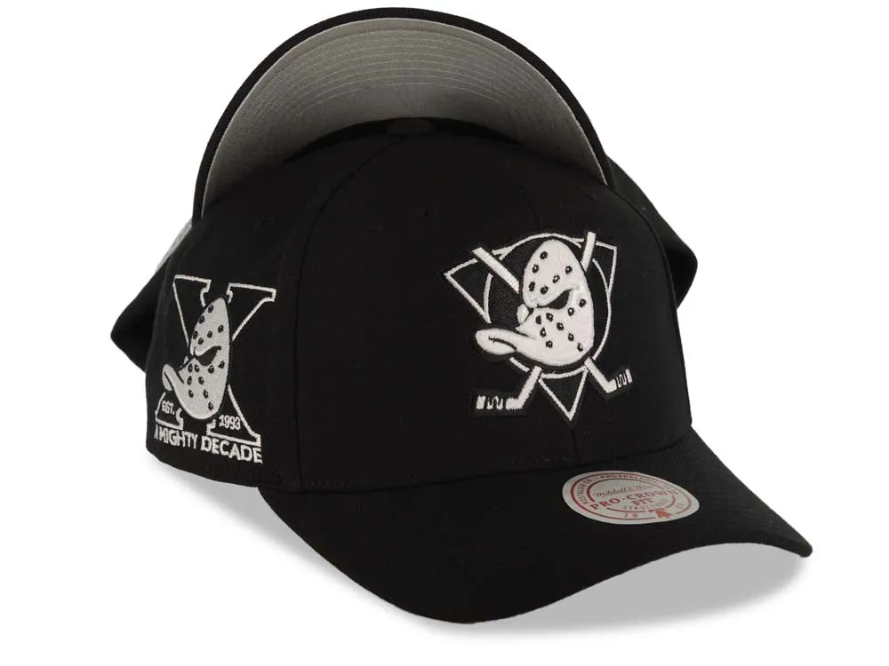Mitchell & Ness Men's NHL Panda Pro Snapback Vintage Ducks Snapback Caps sold by Zulily product image thumbnail 3