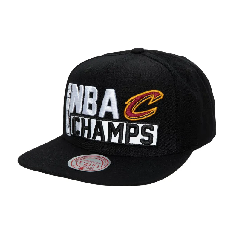 Mitchell & Ness Men's NBA Cleveland Cavaliers Hwc 16 Champs Snapback made by Mitchell & Ness