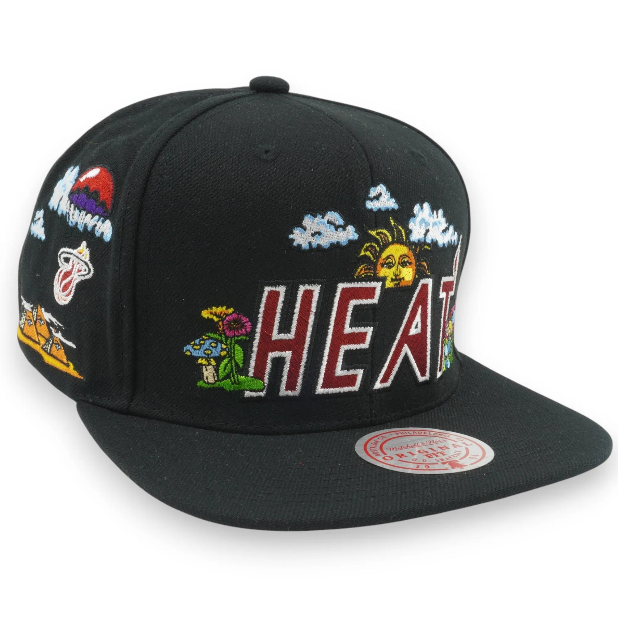 Mitchell & Ness Men's NBA Psychedelic Snapback Hwc Heat Snapback Caps sold by Zulily product image thumbnail 3