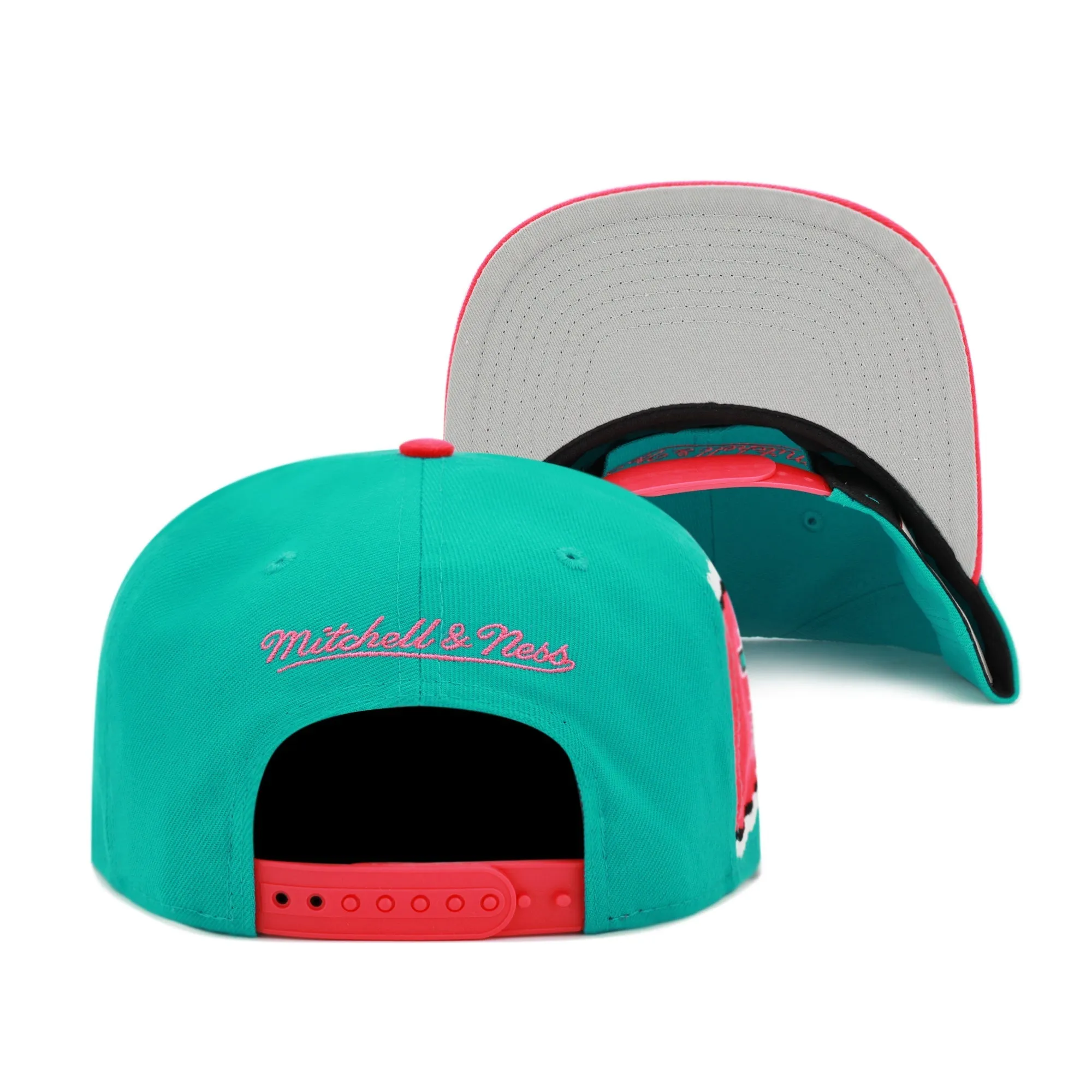 Mitchell & Ness Men's NBA San Antonio Spurs Jumbotron Snapback sold by Zulily product image thumbnail 4