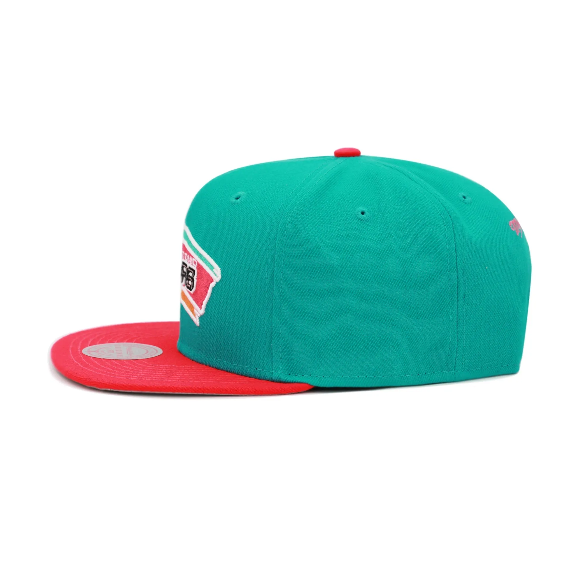 Mitchell & Ness Men's NBA San Antonio Spurs Jumbotron Snapback sold by Zulily product image thumbnail 3