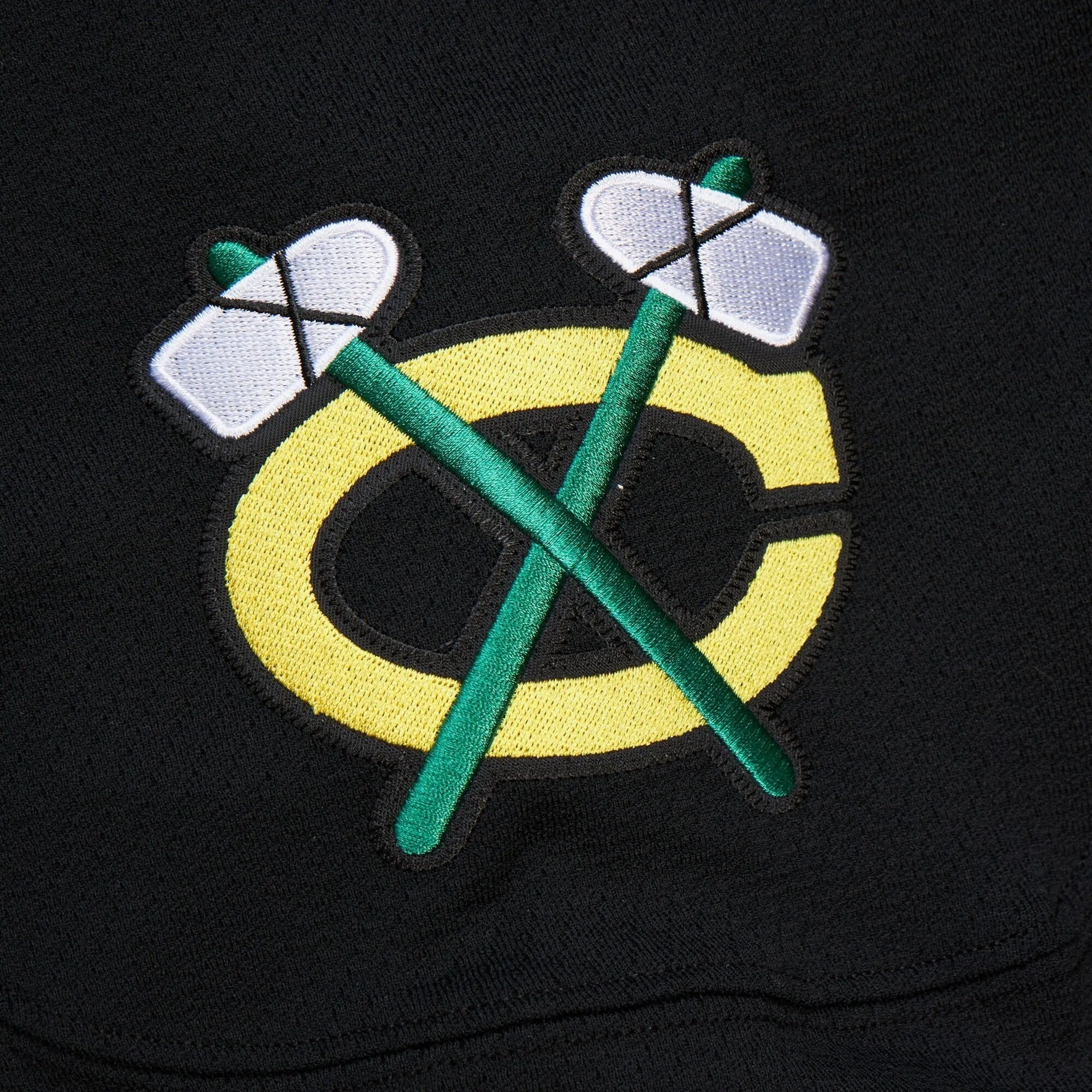 Mitchell & Ness Men's NHL Dark Alternate Jersey Blackhawks 1997 Chris Chelios Jerseys sold by Zulily product image thumbnail 5