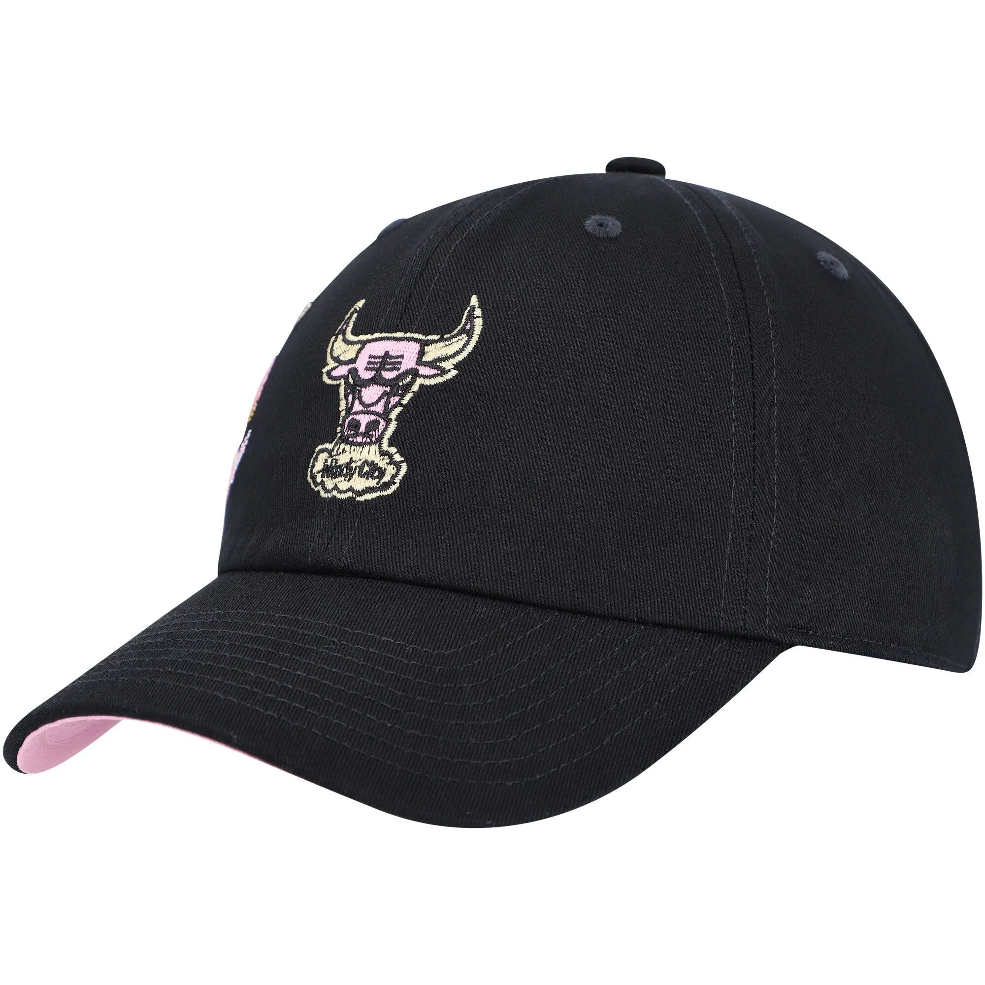 Mitchell & Ness Men's NBA Sidewalk Sketch Strapback Hwc Bulls Hats sold by Zulily product image thumbnail 3