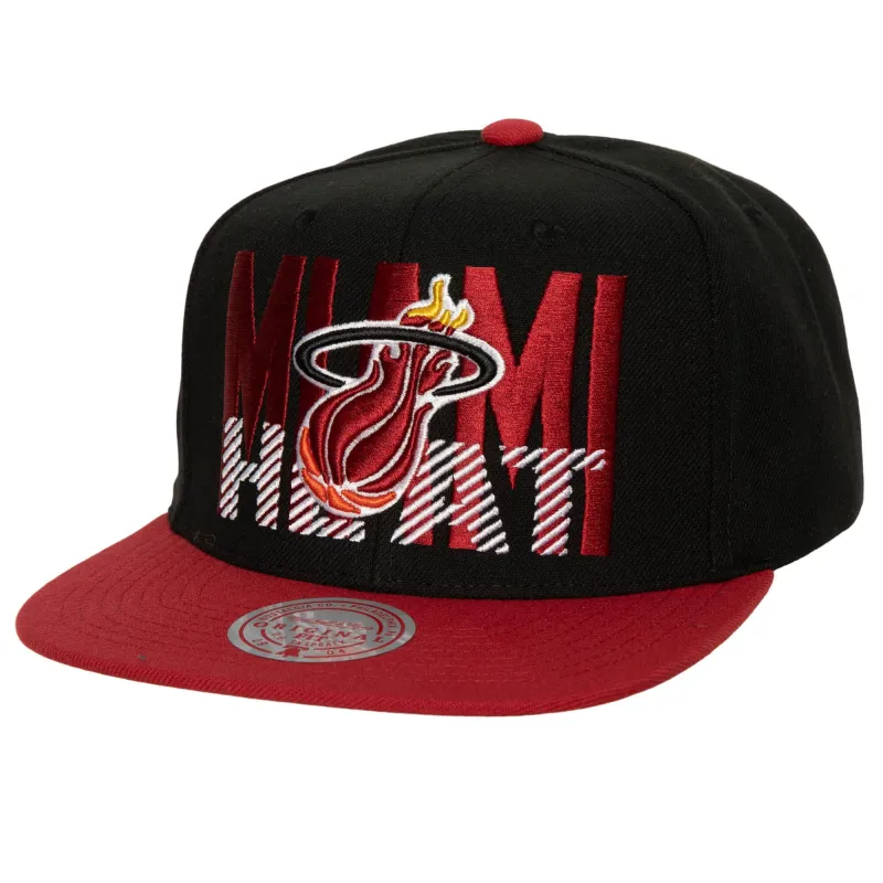Mitchell & Ness Men's NBA Cross Check Snapback Hwc Heat made by Mitchell & Ness