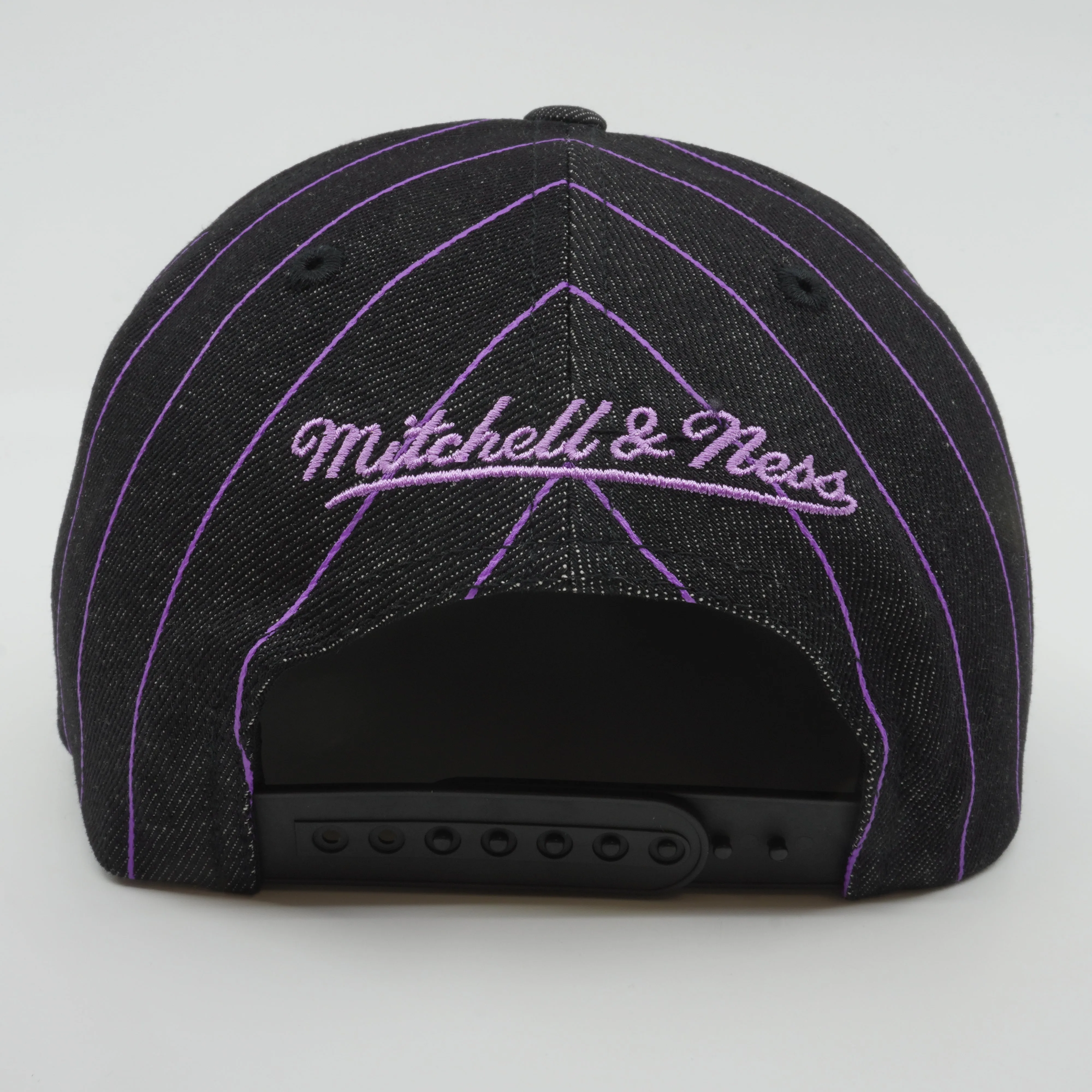 Mitchell & Ness Men's NBA Dem Stripes Snapback Hwc Lakers Snapback Caps sold by Zulily product image thumbnail 4