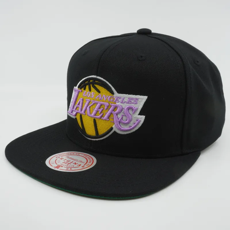 Mitchell & Ness Men's NBA Core Basic Snapback Hwc Lakers Snapback Caps made by Mitchell & Ness