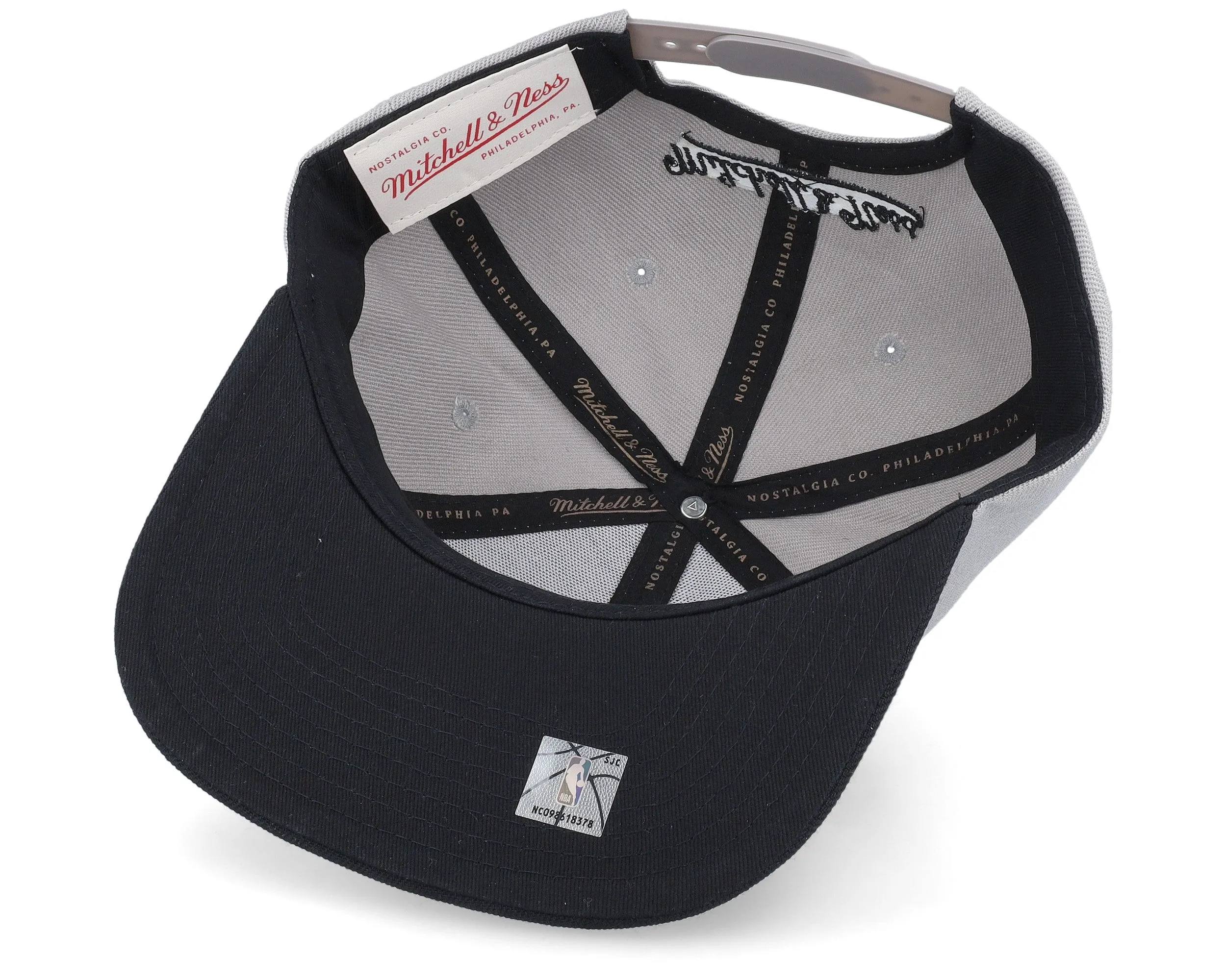 Mitchell & Ness Men's NBA Top Letter Snapback Nets Snapback Caps sold by Zulily product image thumbnail 5