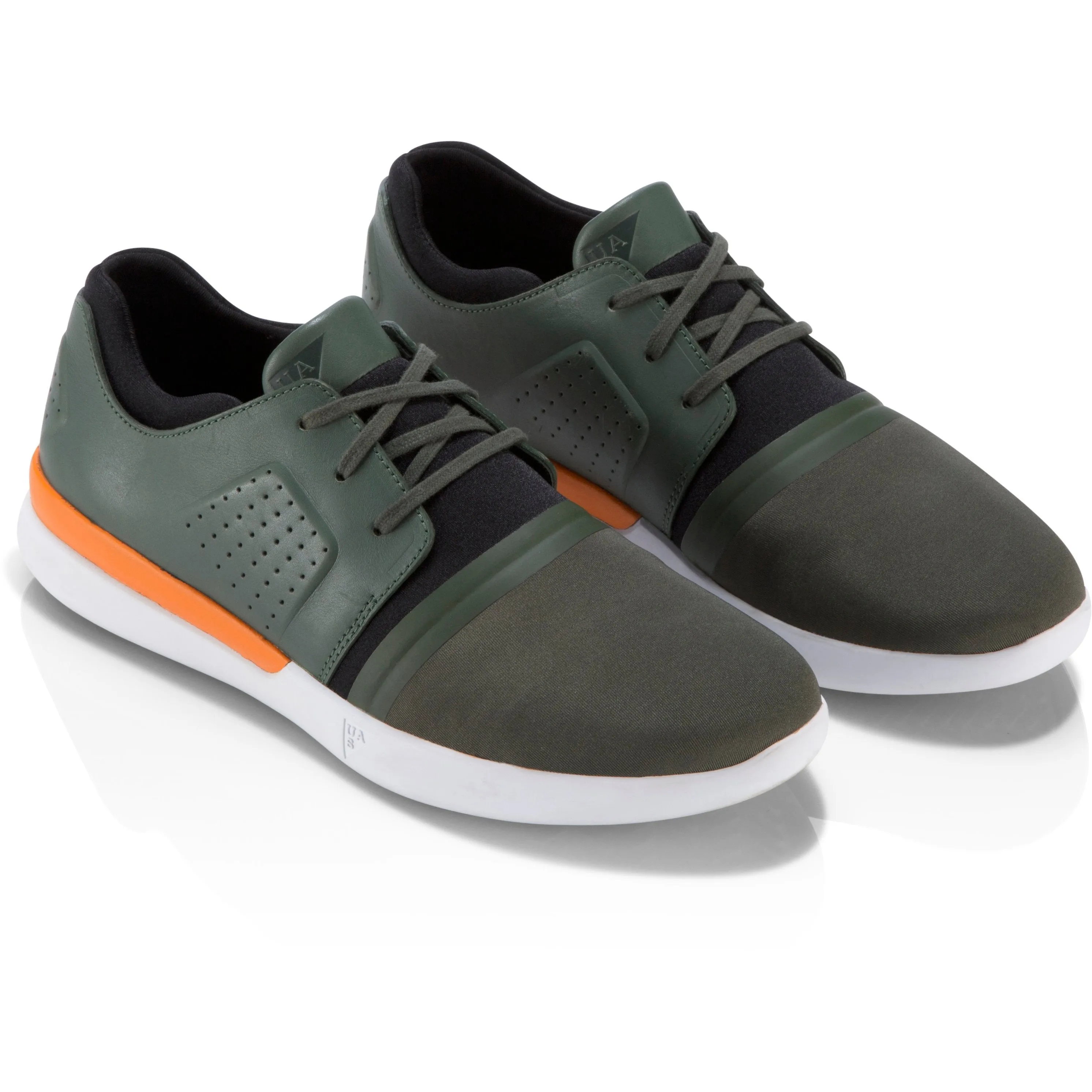 Under Armour Runaway Low sold by Zulily product image thumbnail 2