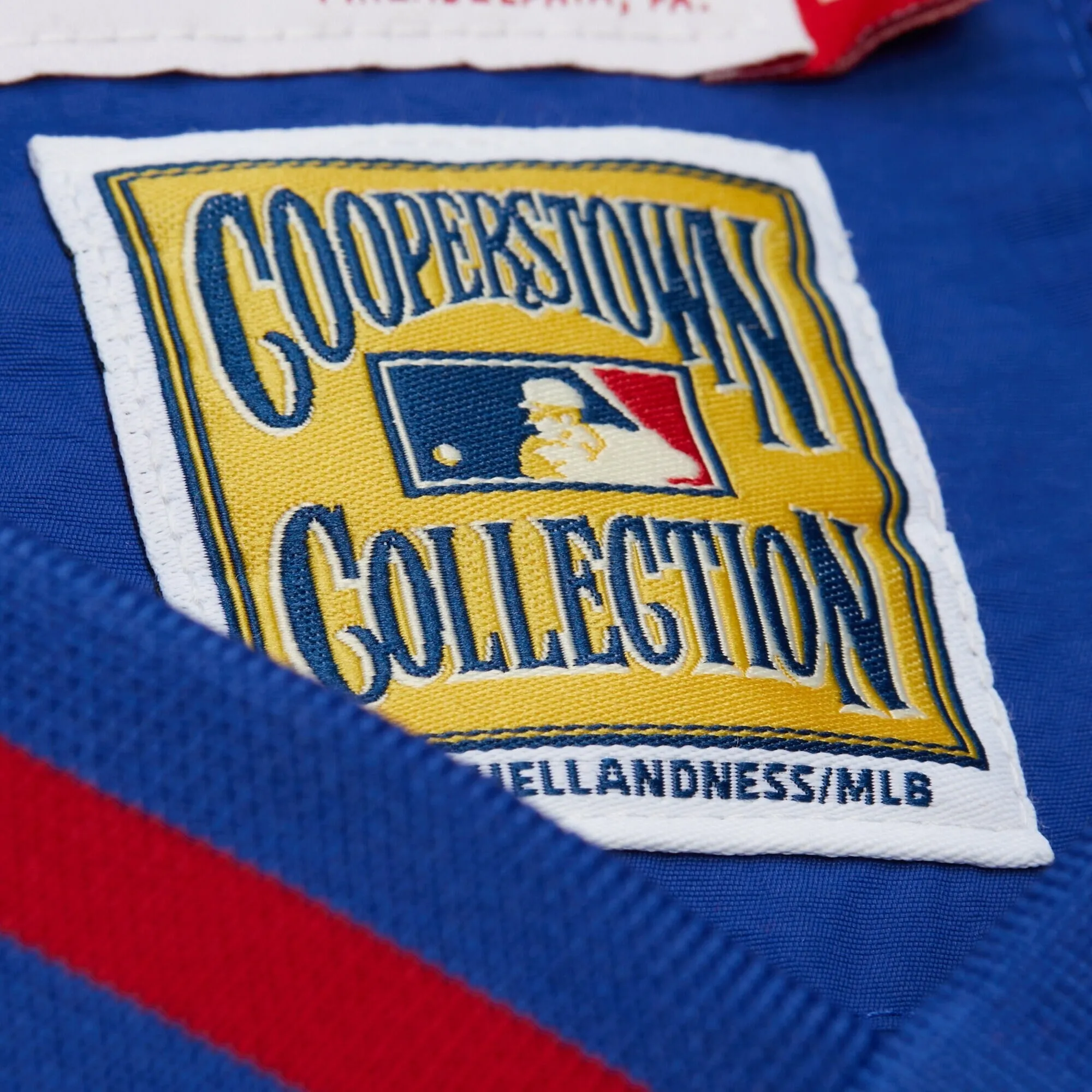 Mitchell & Ness Men's MLB Nylon Pullover Jacket Vintage Logo Braves Pullovers sold by Zulily product image thumbnail 3