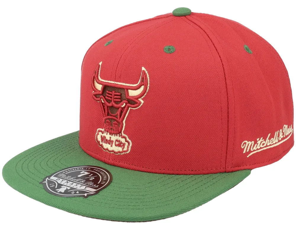 Mitchell & Ness Men's NBA Chicaco Bulls Nightmare Fitted Fitted Caps made by Mitchell & Ness