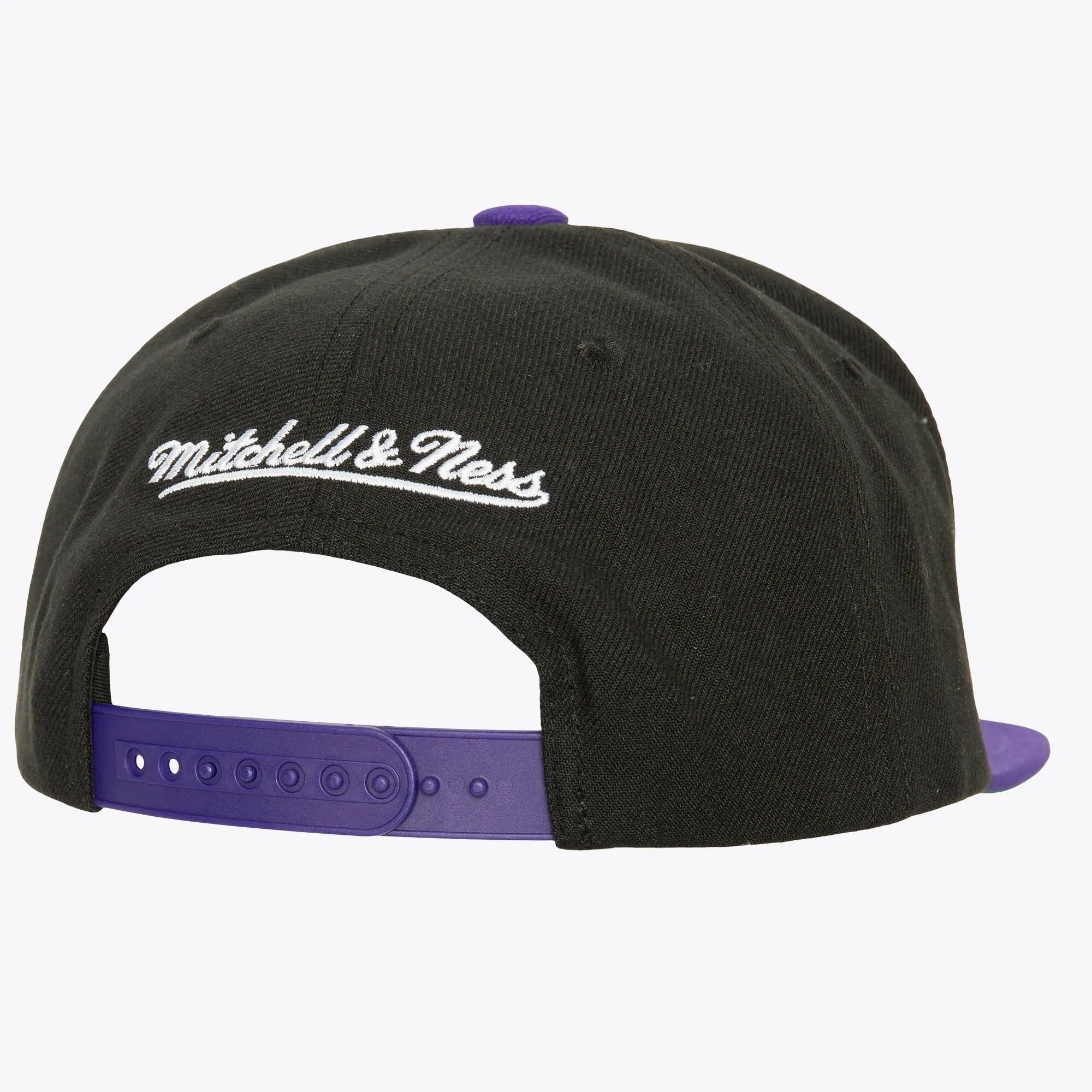 Mitchell & Ness Men's NBA Circle Splash Snapback Hwc Raptors Snapback Caps sold by Zulily product image thumbnail 2