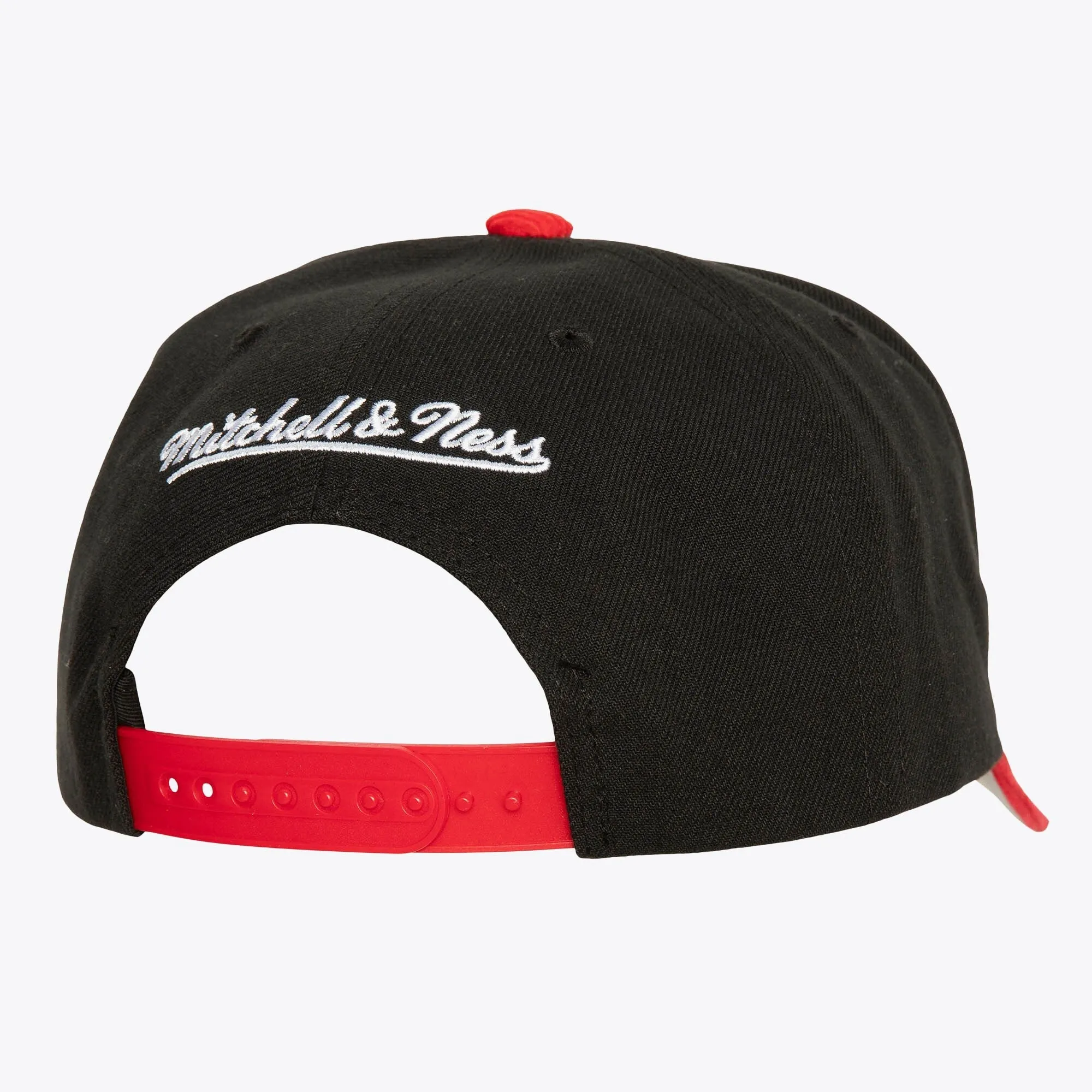 Mitchell & Ness Men's NHL Cord Pro Snapback Blackhawks Snapback Caps sold by Zulily product image thumbnail 2
