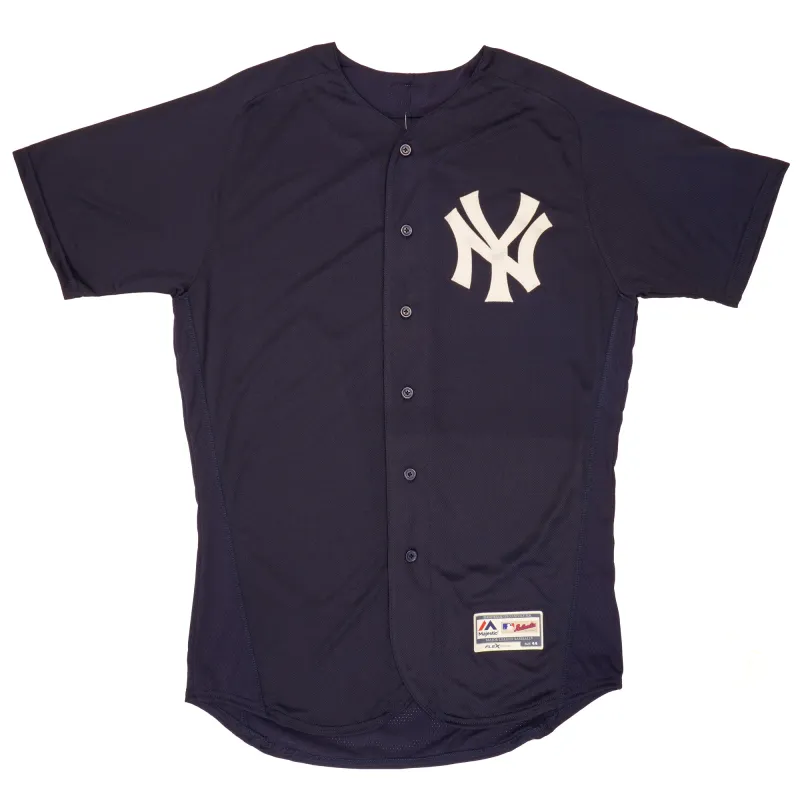 Majestic Men's MLB New York Yankees Authentic On Field Flex Base Jersey Logo made by Majestic