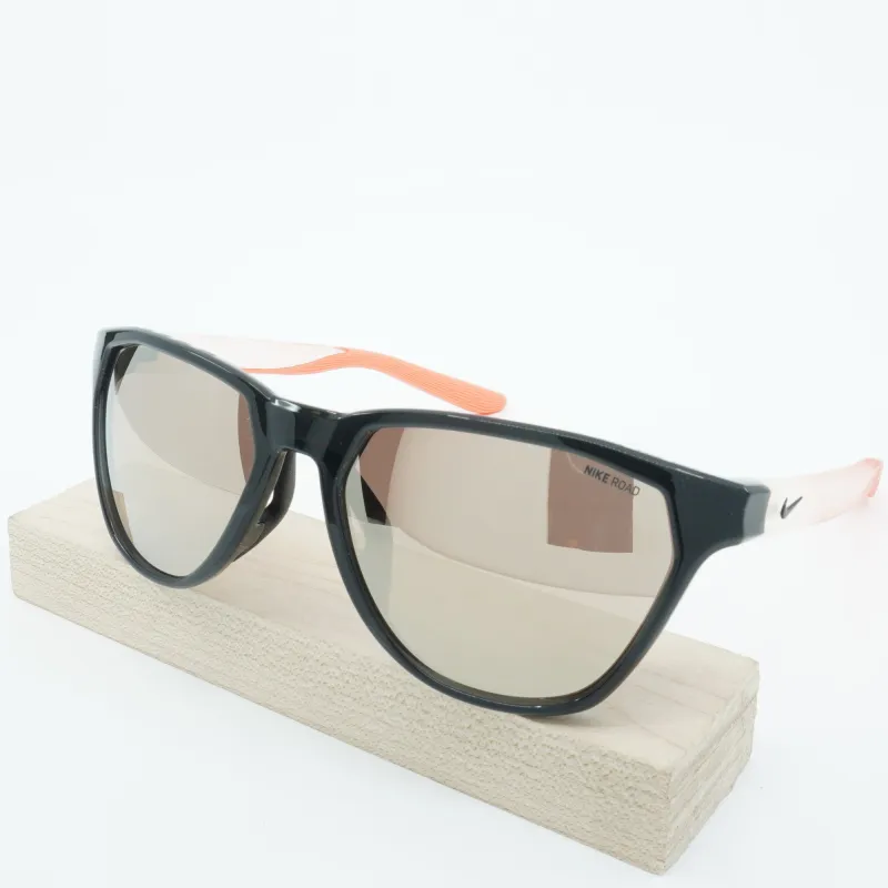 Nike Men's Maverick Rise E Sunglasses made by Nike