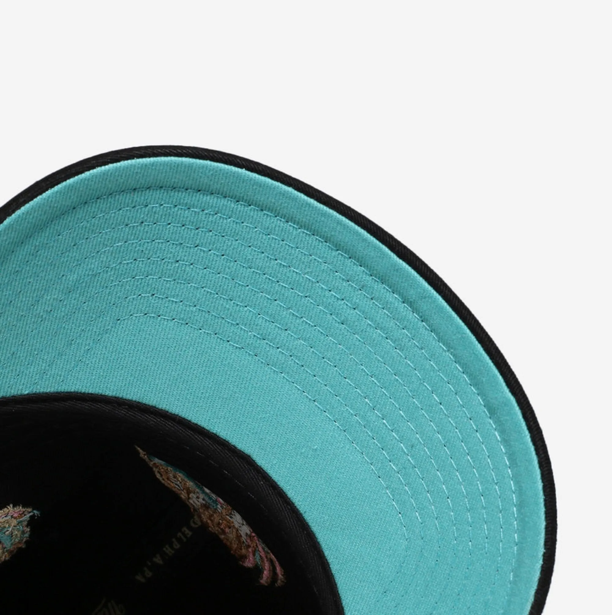 Mitchell & Ness Men's NBA Sidewalk Sketch Strapback Hwc Grizzlies Ball Caps sold by Zulily product image thumbnail 4