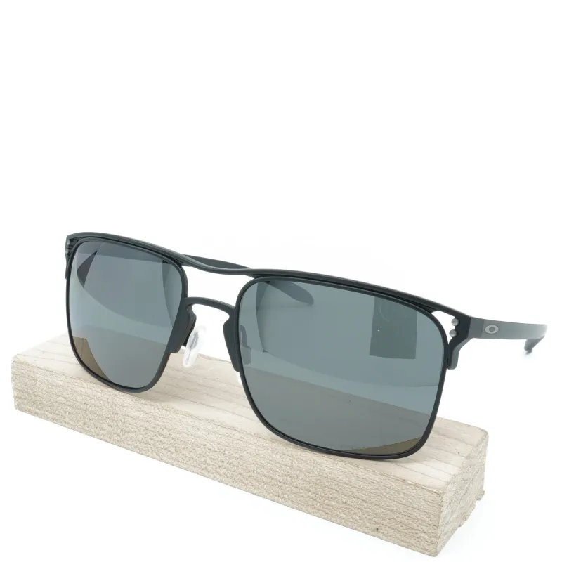 Oakley Men's Holbrook Polarized Sunglasses sold by Zulily