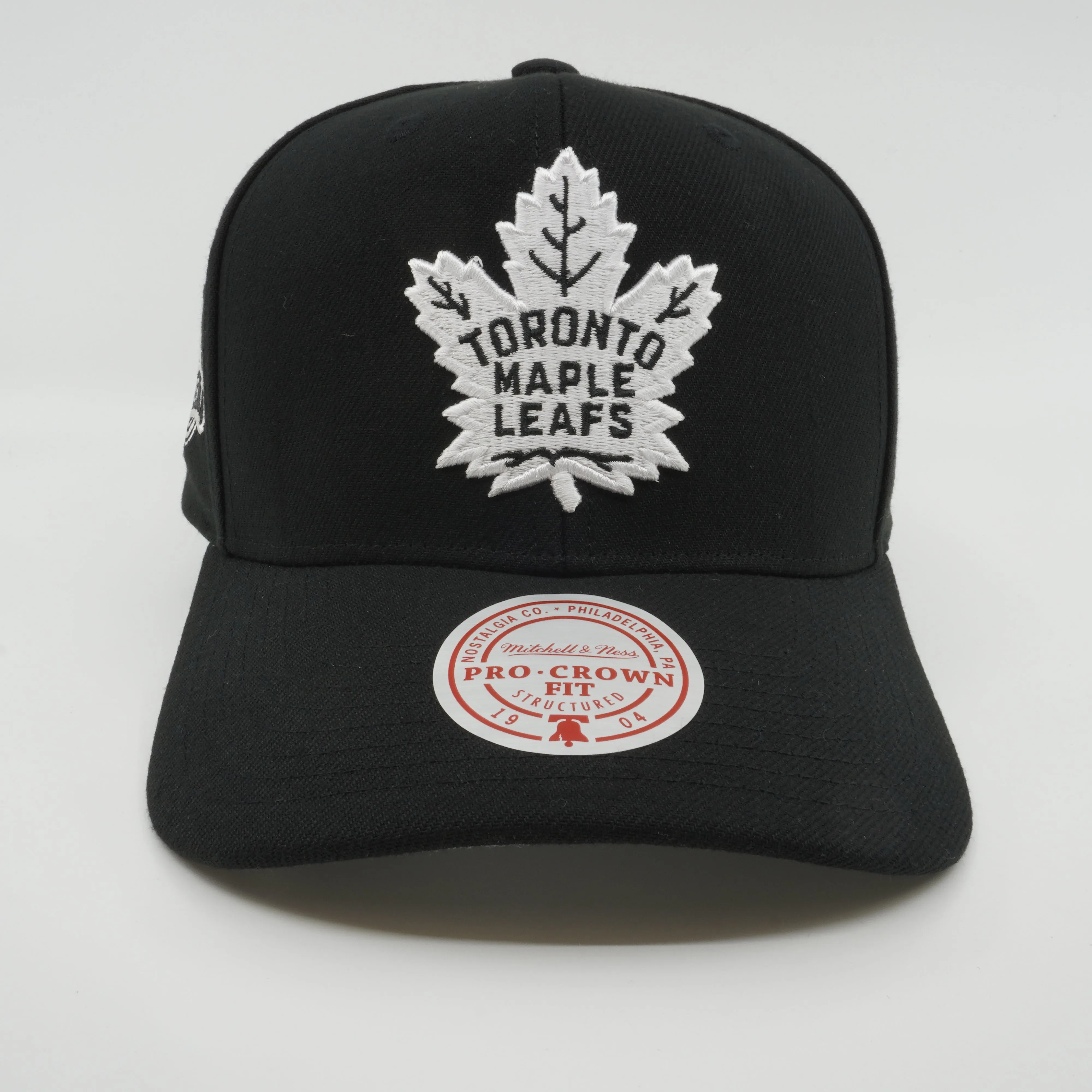 Mitchell & Ness Men's NHL Panda Pro Snapback Maple Leafs Snapback Caps sold by Zulily product image thumbnail 2