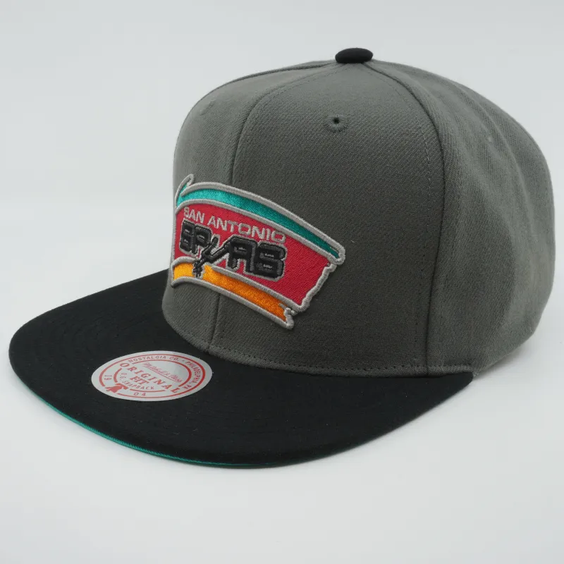 Mitchell & Ness Men's NBA Storm Front Snapback Hwc Spurs Snapback Caps made by Mitchell & Ness