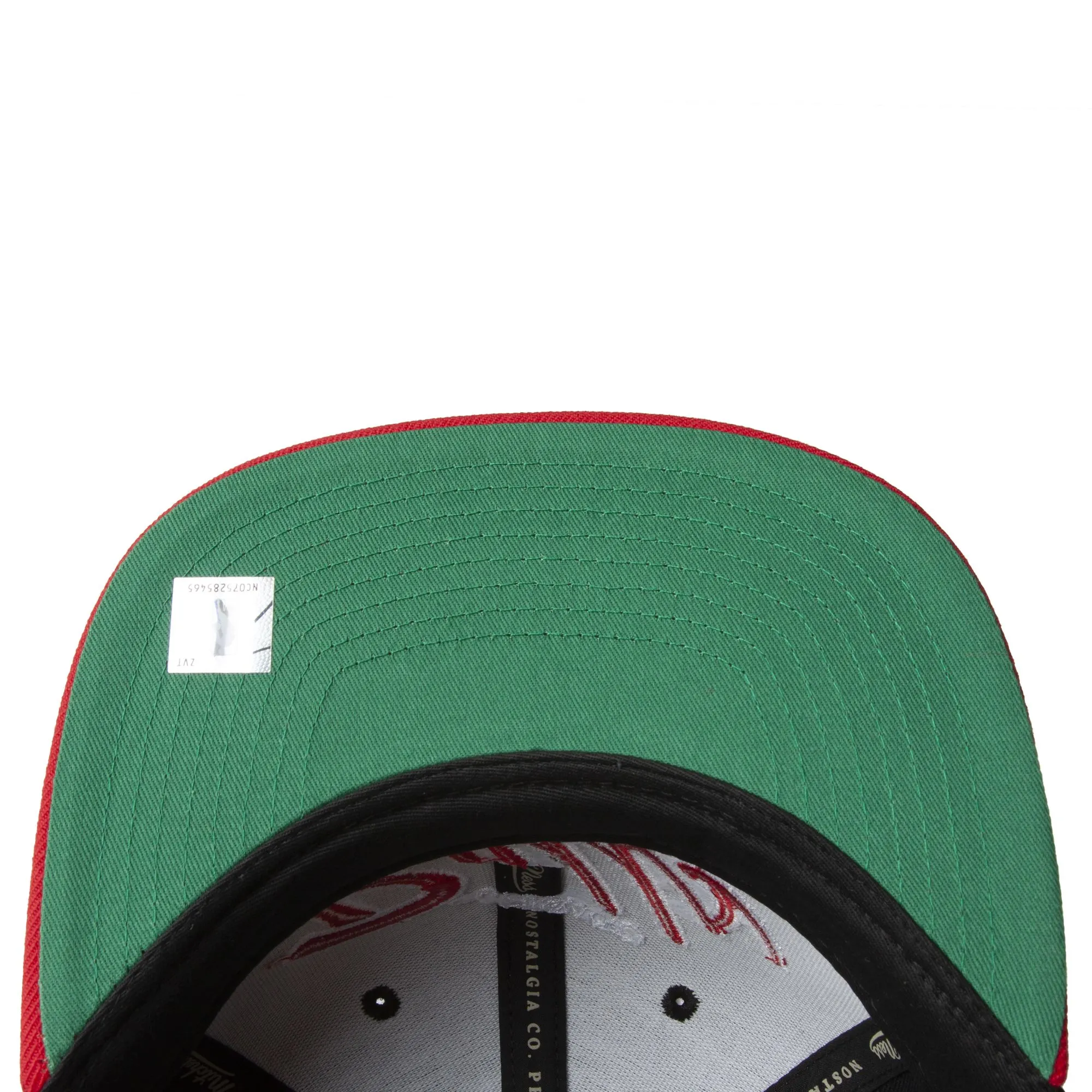 Mitchell & Ness Men's NBA Team Script 2.0 Fitted Hwc Bulls Fitted Caps sold by Zulily product image thumbnail 5