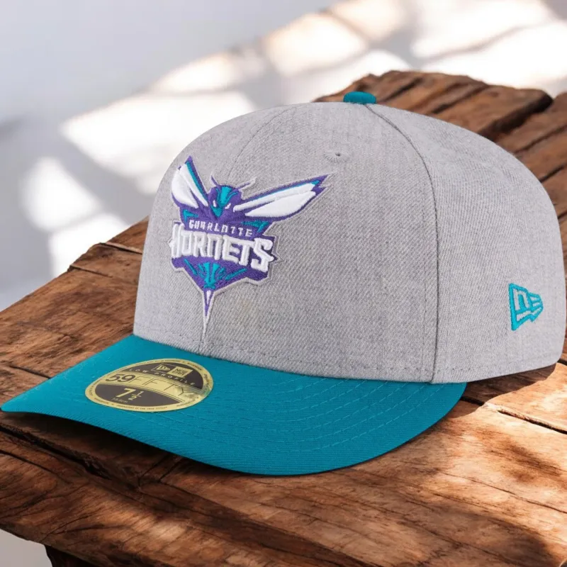 New Era Men's NBA Low Profile Authentic 59Fifty Hornets made by New Era