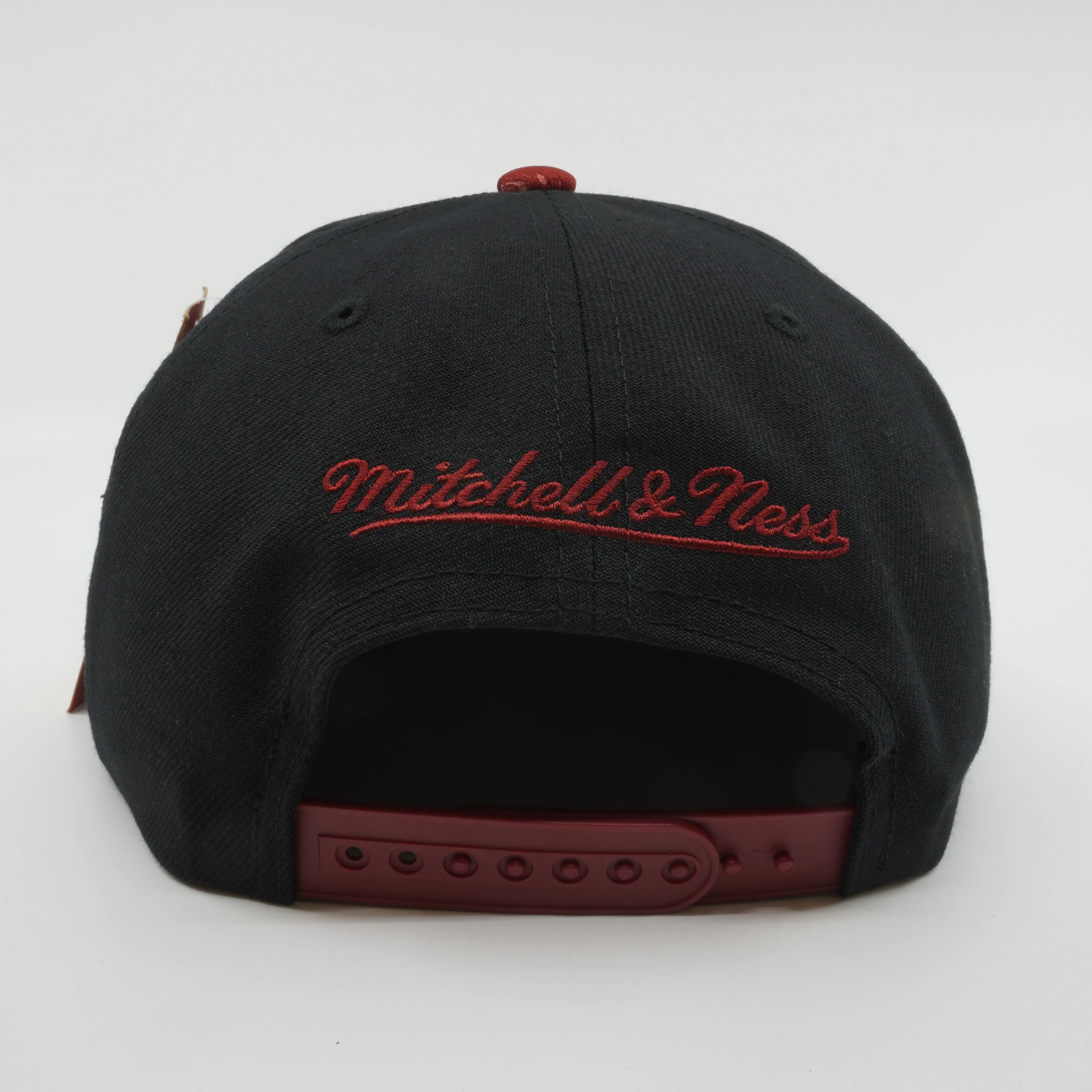 Mitchell & Ness Men's NBA Snapshot Snapback Heat Snapback Caps sold by Zulily product image thumbnail 4