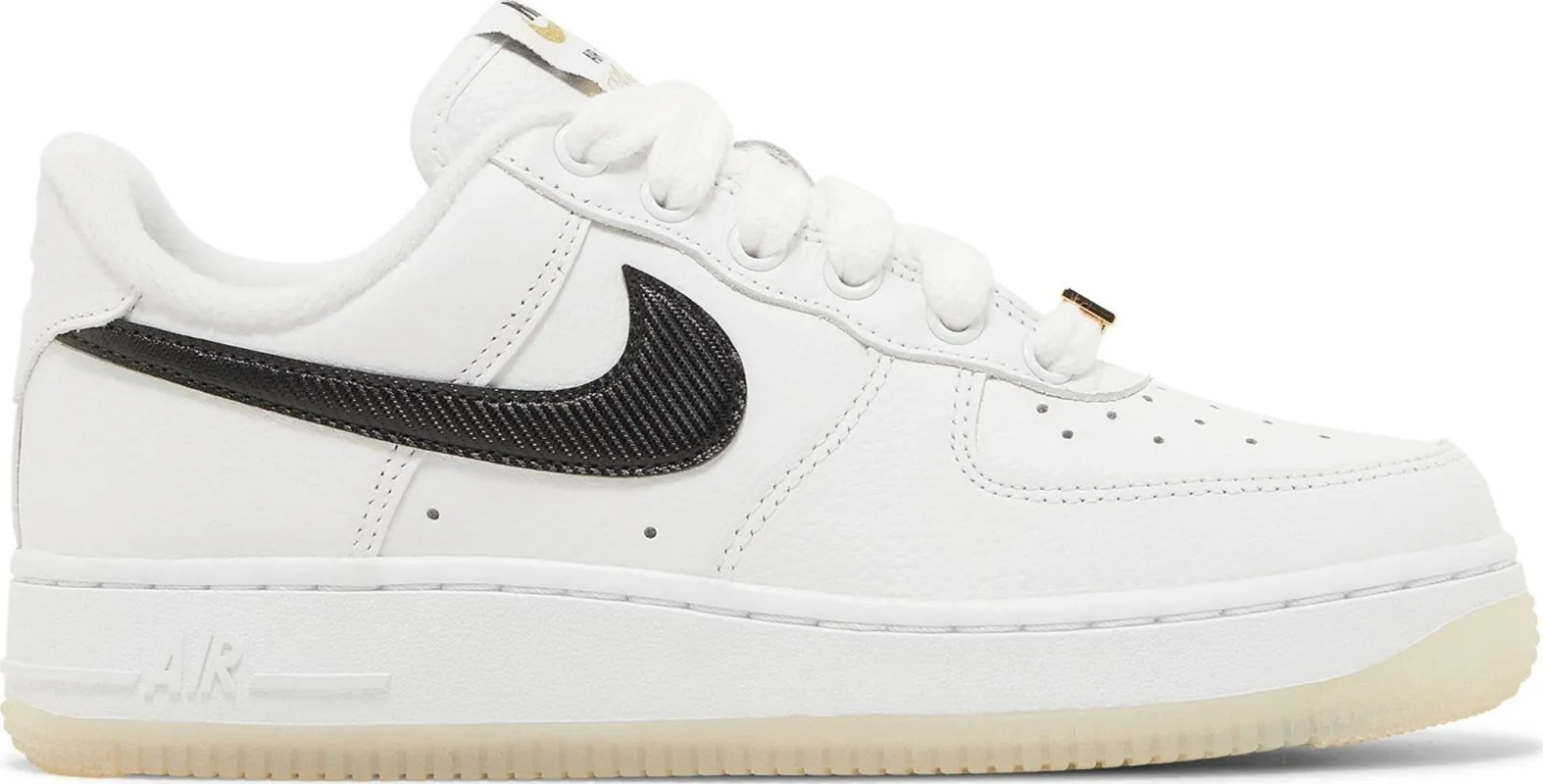 Nike Women's Air Force 1 Low '07 '40Th Anniversary Edition Bronx Origins W' Sneakers made by Nike
