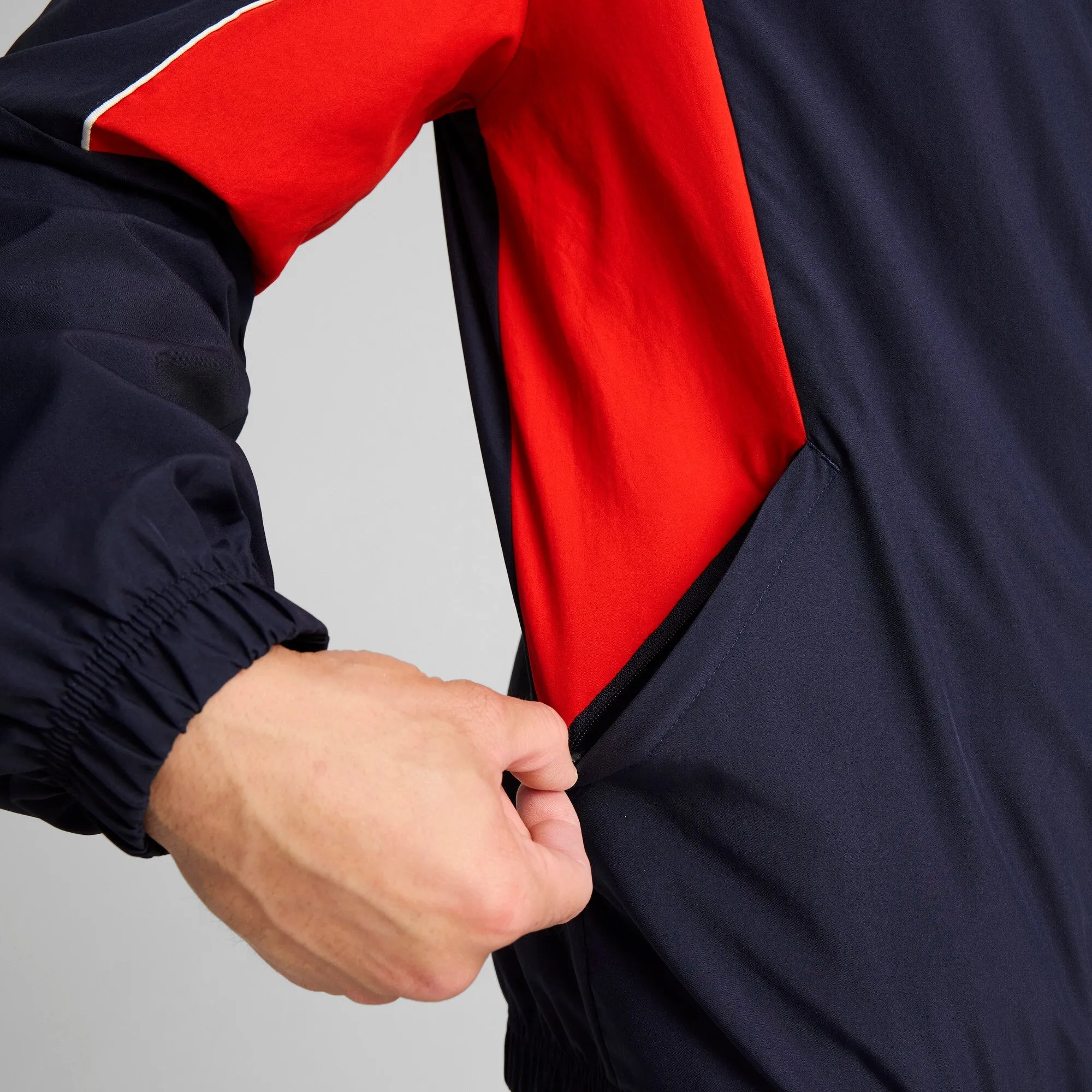 Puma Men's Chg Ftblarchive Jacket Jackets sold by Zulily product image thumbnail 4