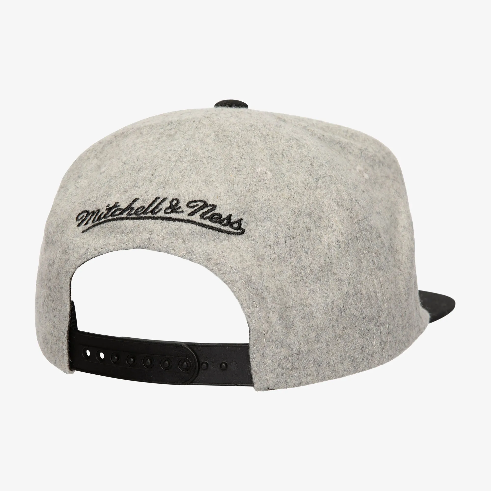 Mitchell & Ness Men's NHL Tailsweep 2.0 Melton Snapback Bruins Snapback Caps sold by Zulily product image thumbnail 2