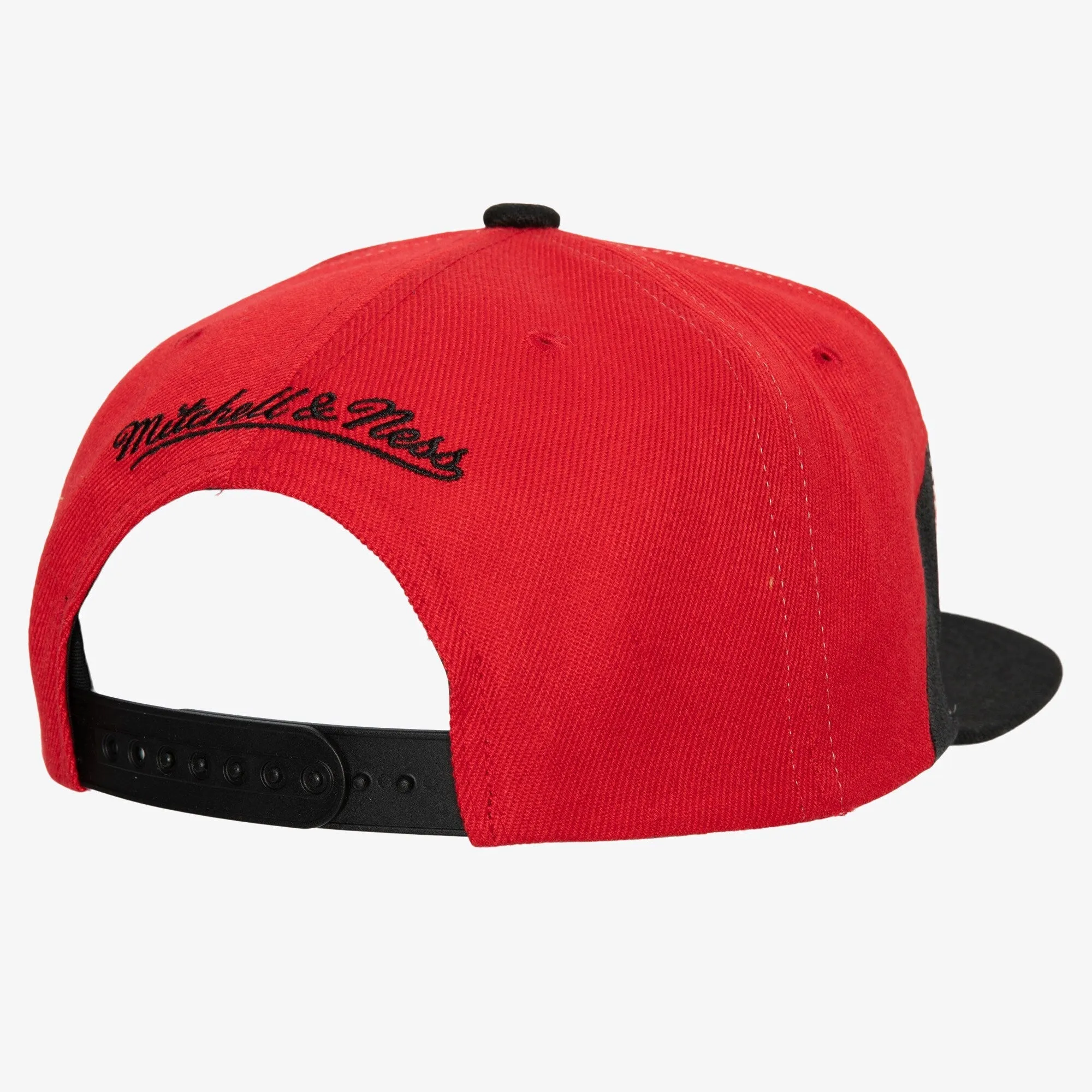 Mitchell & Ness Men's NBA Sharktooth Snapback Hwc 76Ers Snapback Caps sold by Zulily product image thumbnail 2