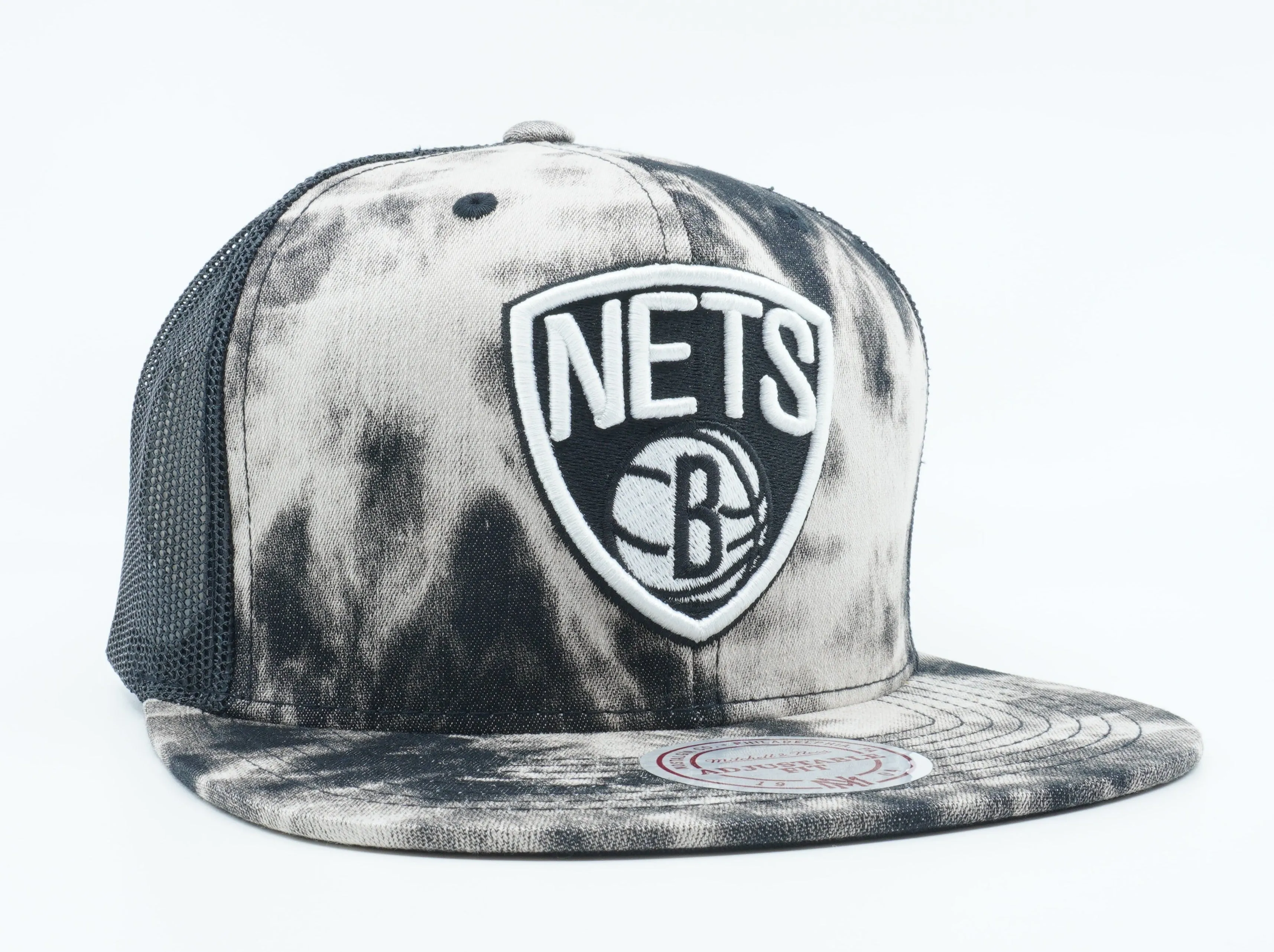 Mitchell & Ness Men's NBA Brooklyn Nets Acid Wash Denim Mesh Snapback sold by Zulily product image thumbnail 3