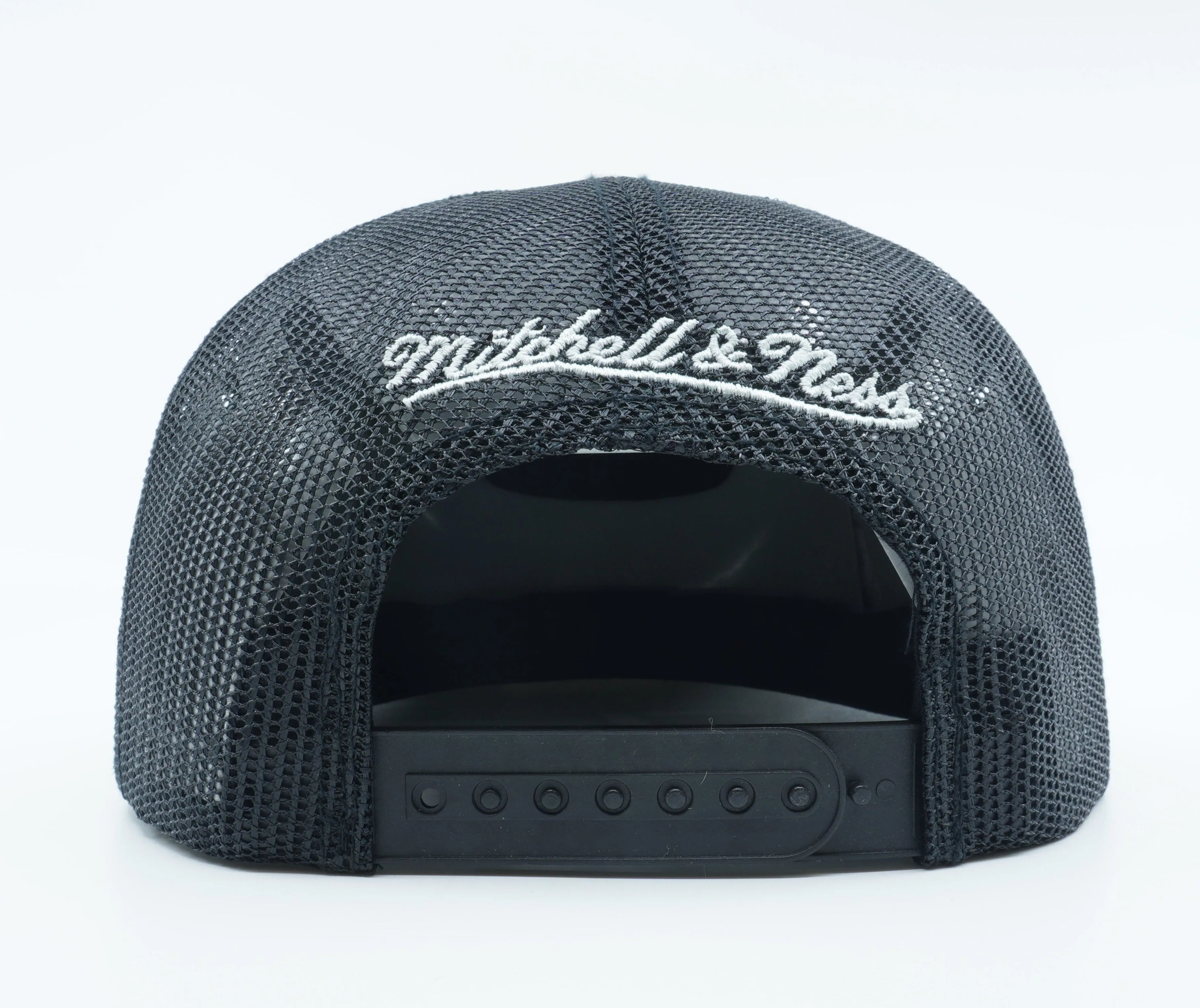Mitchell & Ness Men's NBA Brooklyn Nets Acid Wash Denim Mesh Snapback sold by Zulily product image thumbnail 4