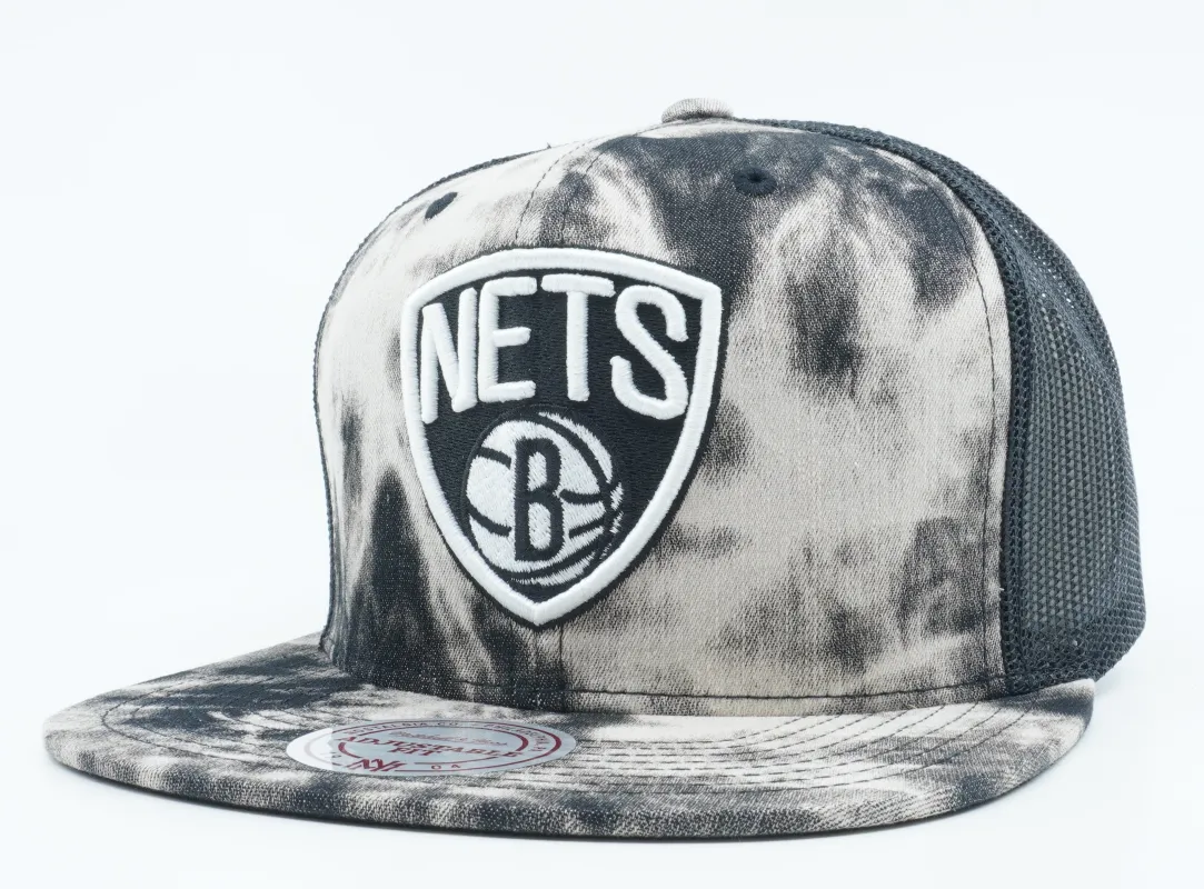 Mitchell & Ness Men's NBA Brooklyn Nets Acid Wash Denim Mesh Snapback made by Mitchell & Ness