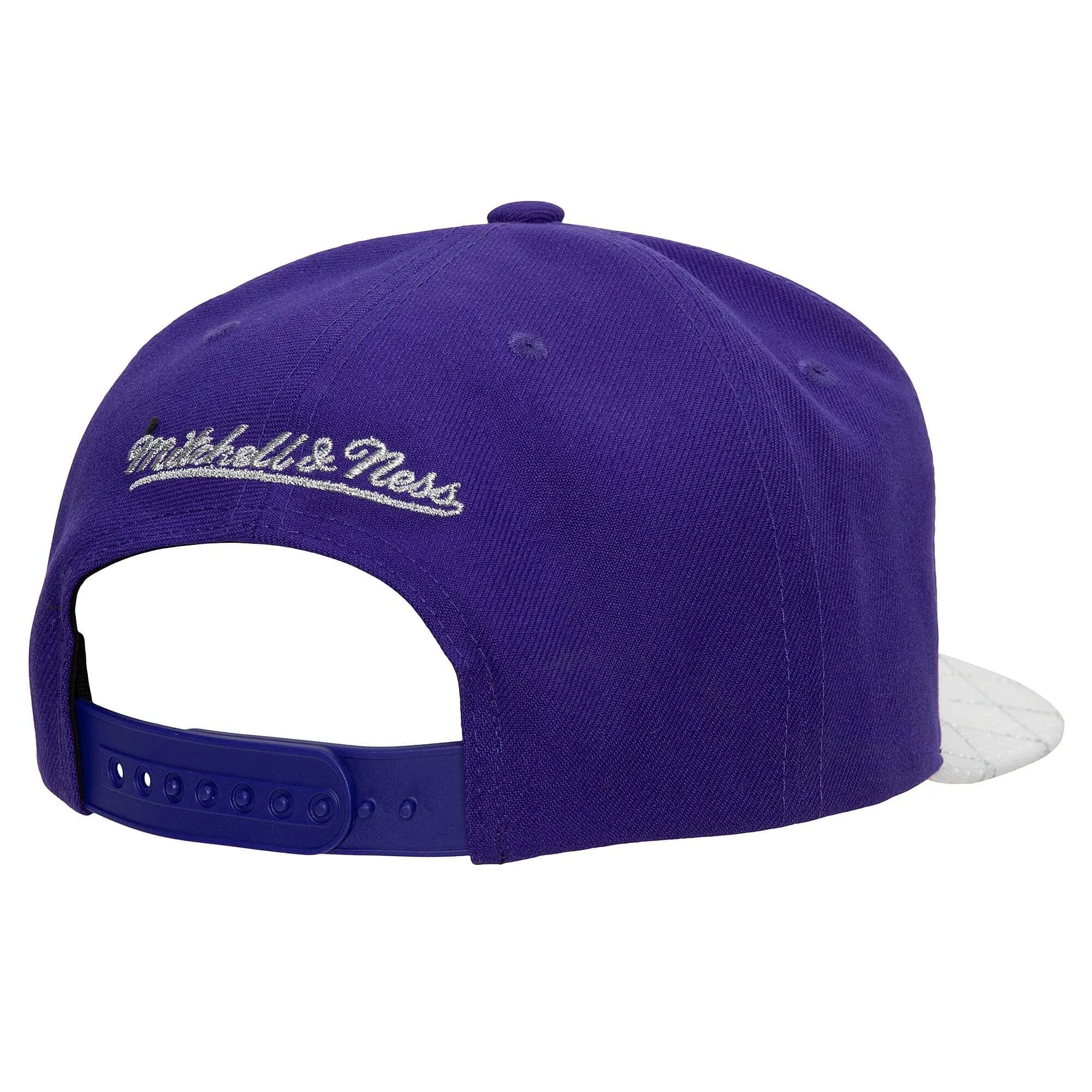 Mitchell & Ness Men's NBA 75Th Platinum Snapback Lakers sold by Zulily product image thumbnail 2