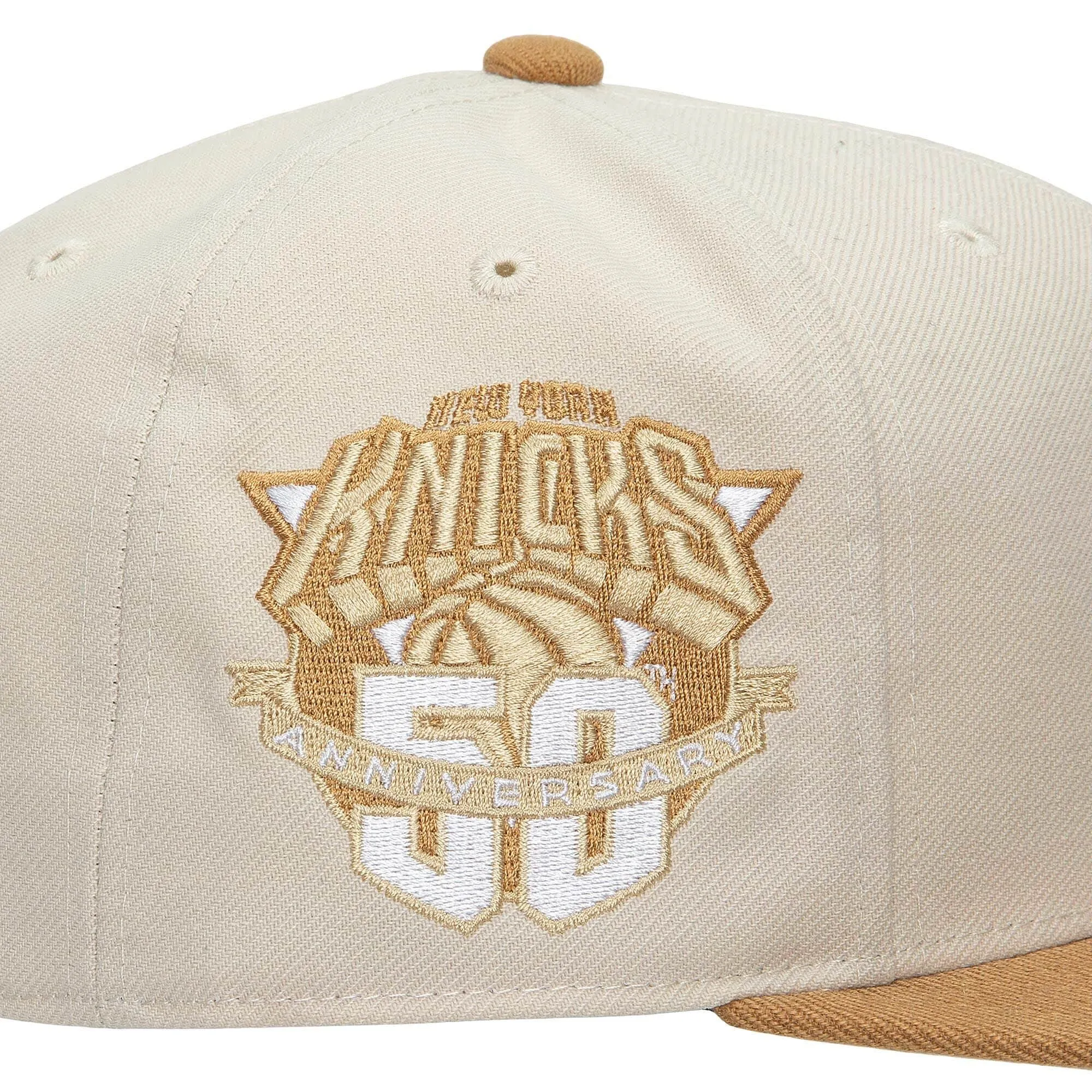 Mitchell & Ness Men's NBA Sandman Fitted Hwc Knicks Fitted Caps sold by Zulily product image thumbnail 2