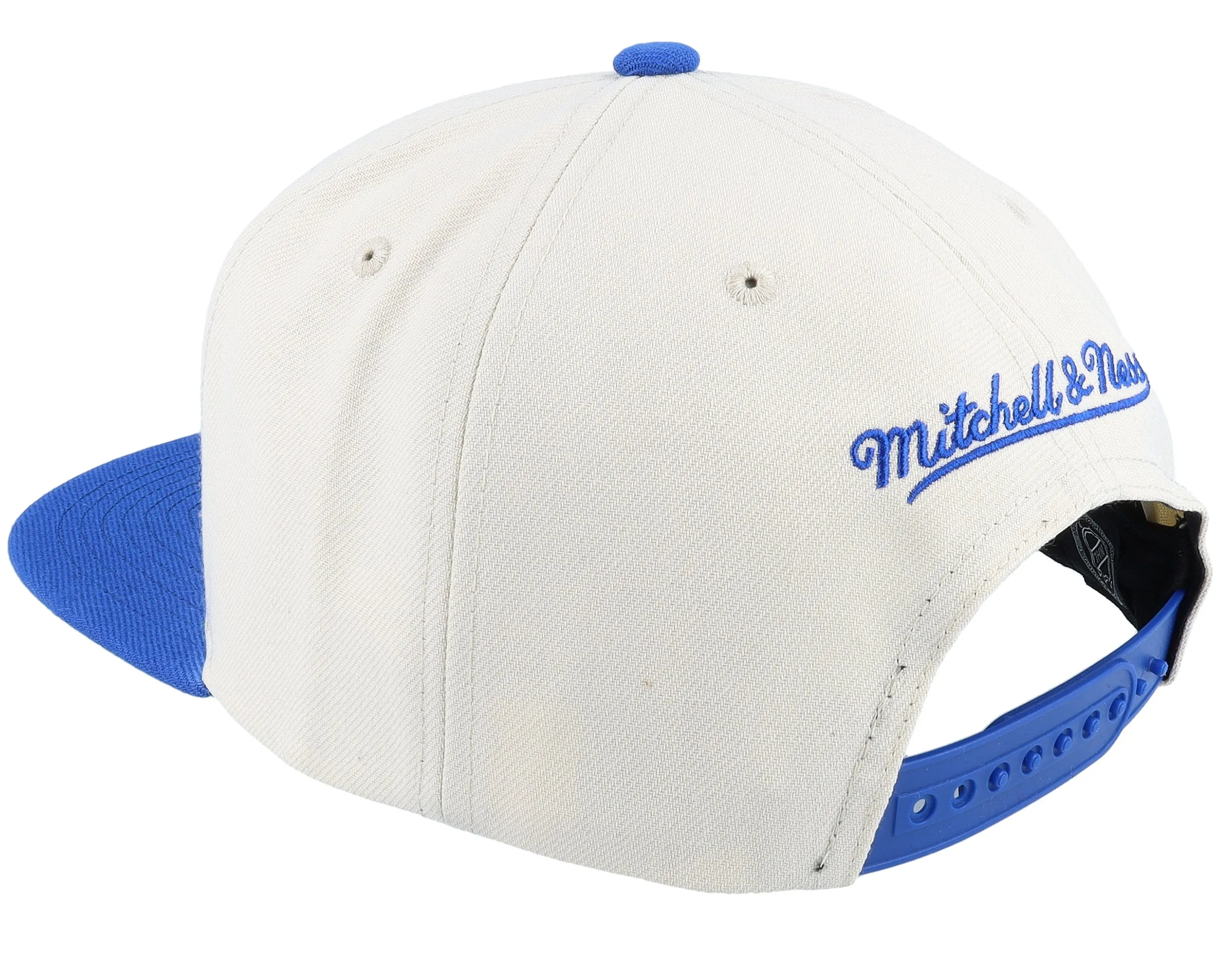 Mitchell & Ness Men's NHL Vintage Off-White Snapback Islanders Snapback Caps sold by Zulily product image thumbnail 4