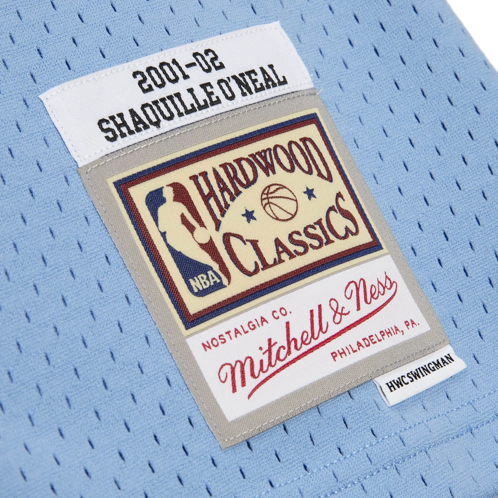 Mitchell & Ness NBA Swingman Jersey La Lakers 2001 Shaquille O'Neal sold by Zulily product image thumbnail 4