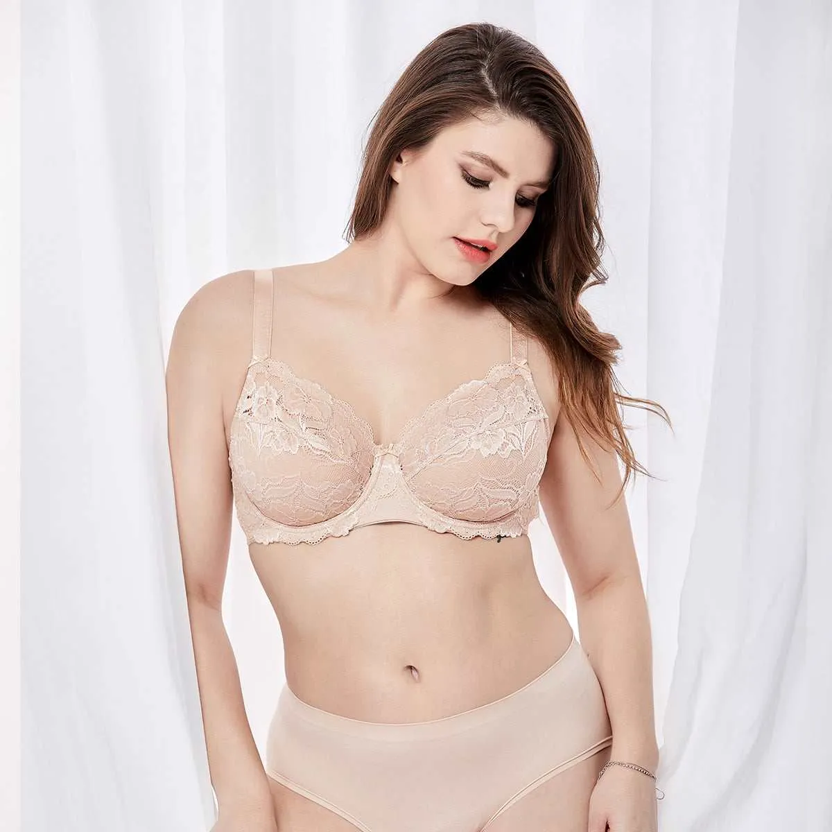 Plus Size Lace Underwire Full Coverage Bra sold by Zulily product image thumbnail 3